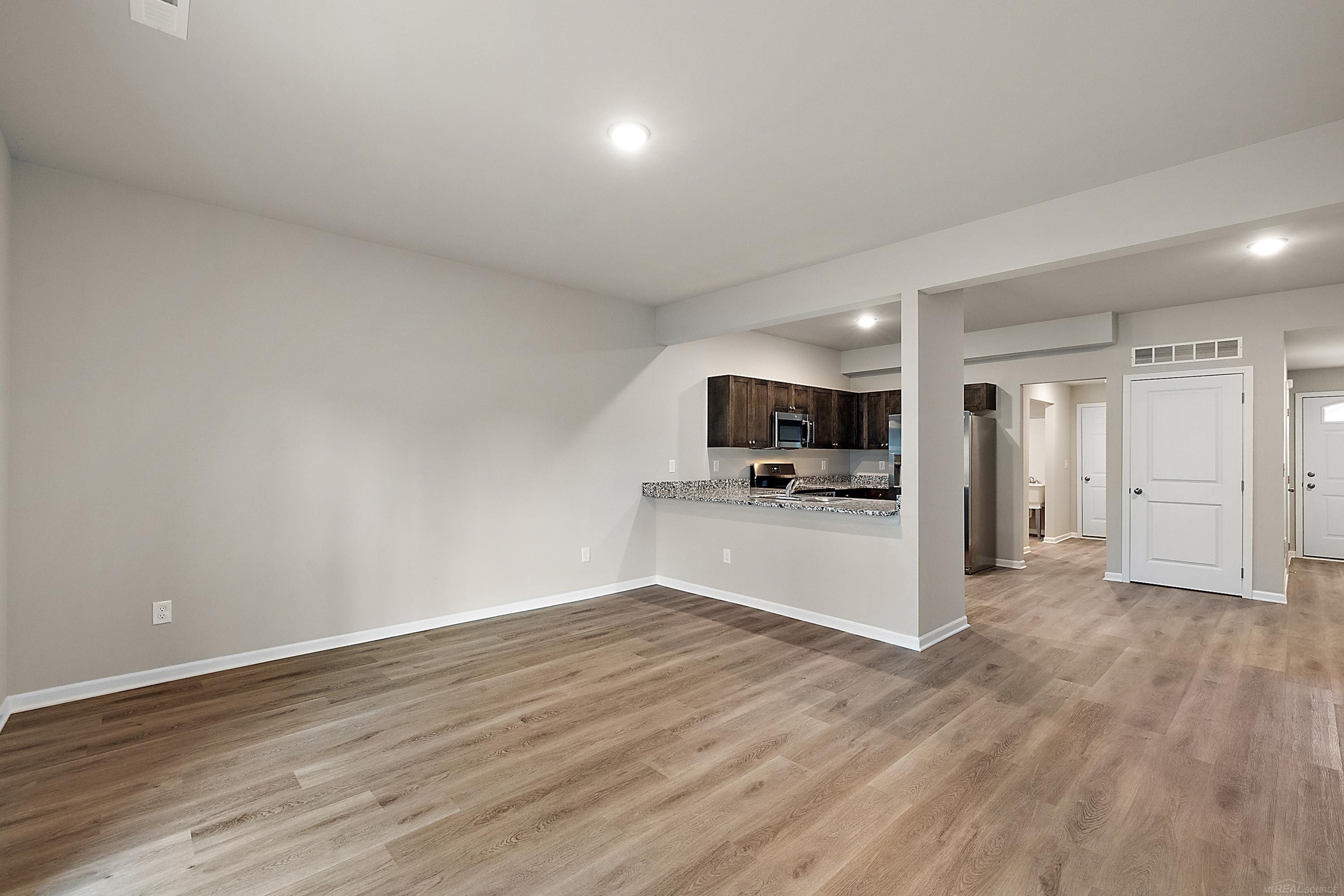 28104 Delano Drive UNIT&nbsp;Bldg 15 UNIT&nbsp;9I, Chesterfield, MI, 48051