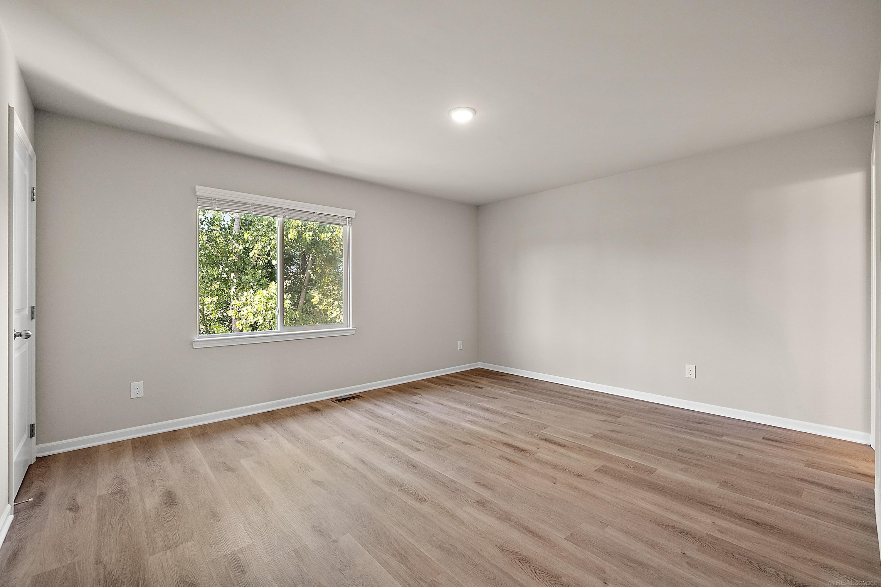 28104 Delano Drive UNIT&nbsp;Bldg 15 UNIT&nbsp;9I, Chesterfield, MI, 48051