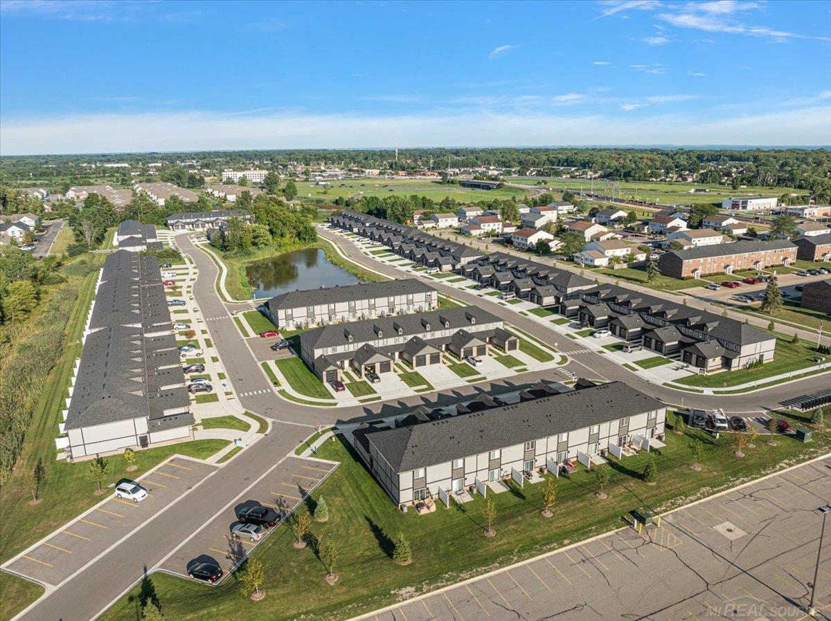 28104 Delano Drive UNIT&nbsp;Bldg 15 UNIT&nbsp;9I, Chesterfield, MI, 48051