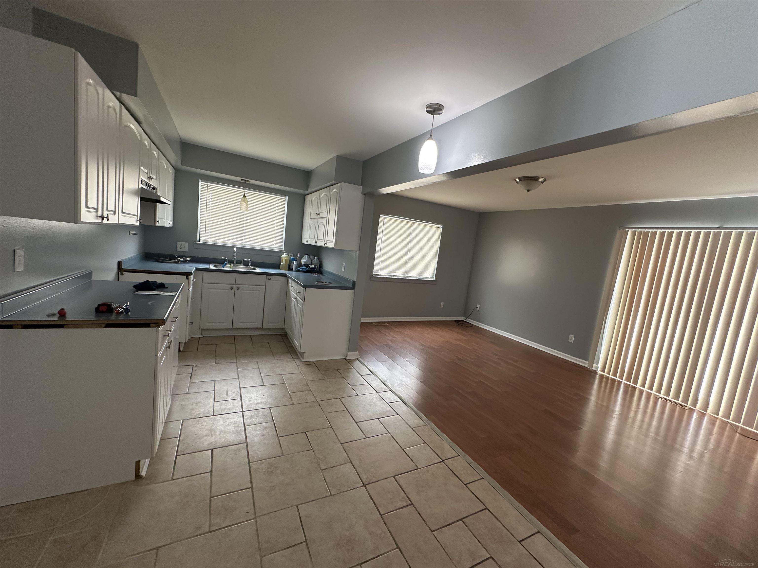 14148 14 Mile Road, Warren, MI, 48088