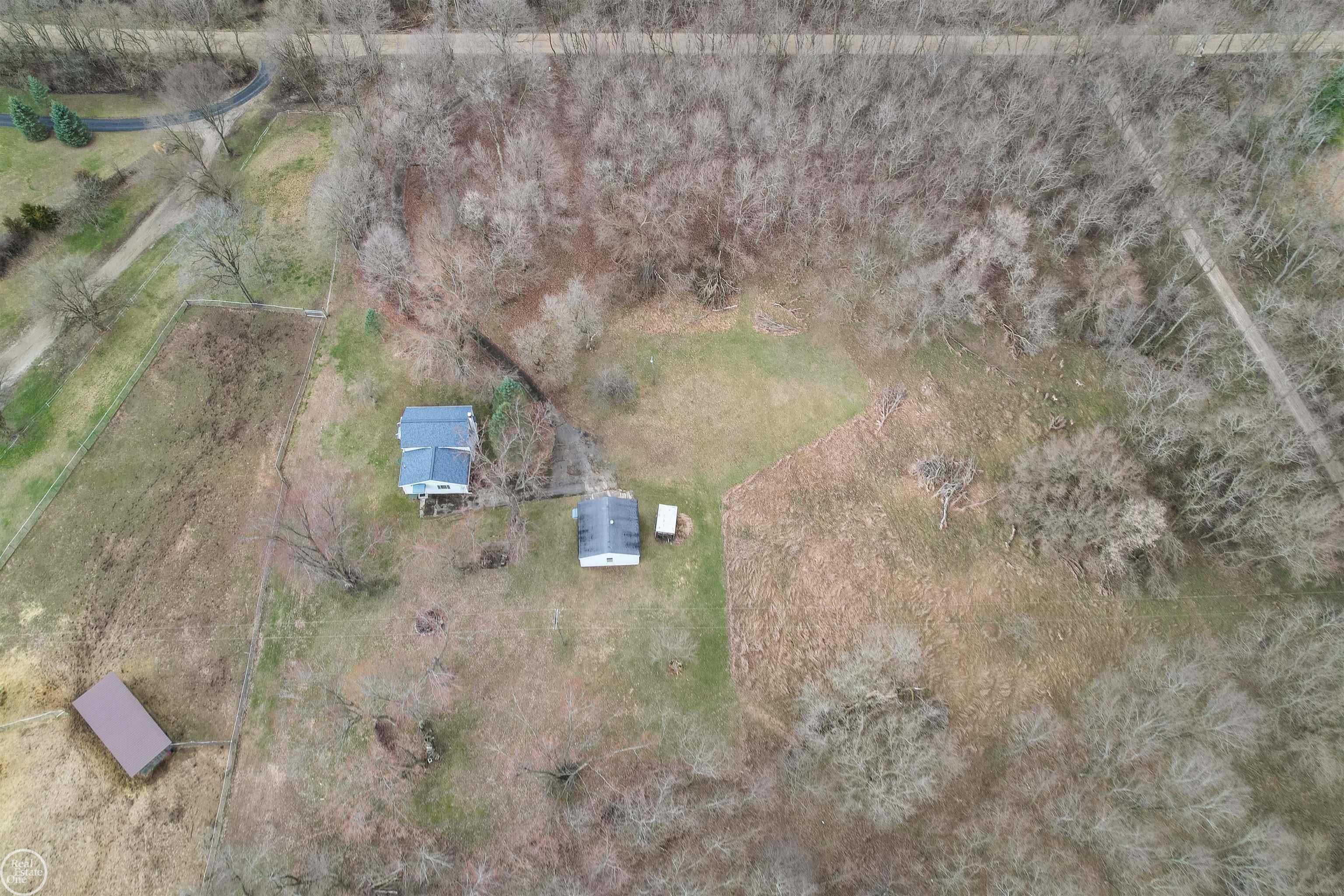 Homes for sale in Grass Lake, MI | 2601 Sharon Hollow Rd, Grass Lake, MI 49240 | MLS# 50201910