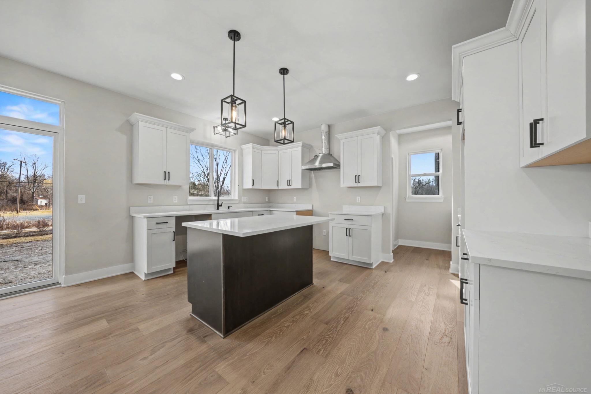 37572 Josephine Drive, Sterling Heights, MI, 48312