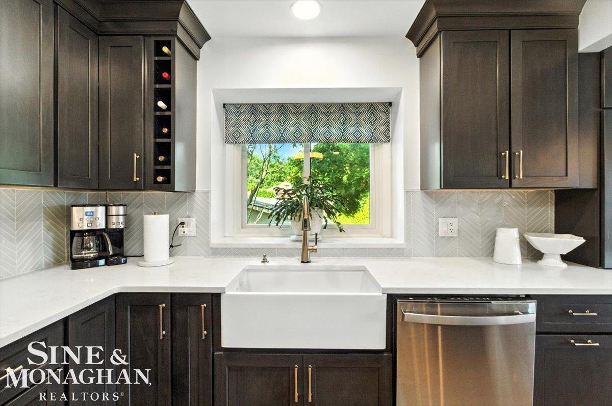 669 N Riverside Avenue UNIT&nbsp;Apt #4, Saint Clair, MI, 48079