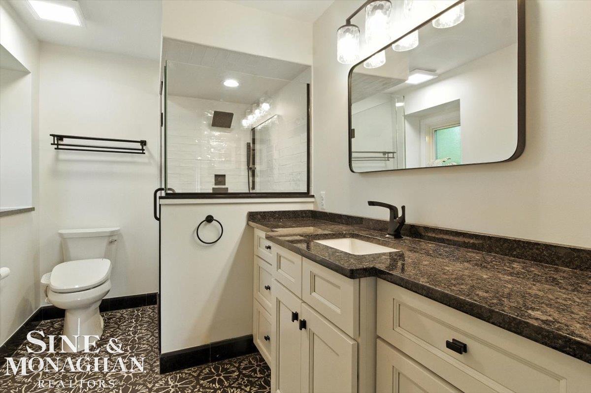 669 N Riverside Avenue UNIT&nbsp;Apt #4, Saint Clair, MI, 48079