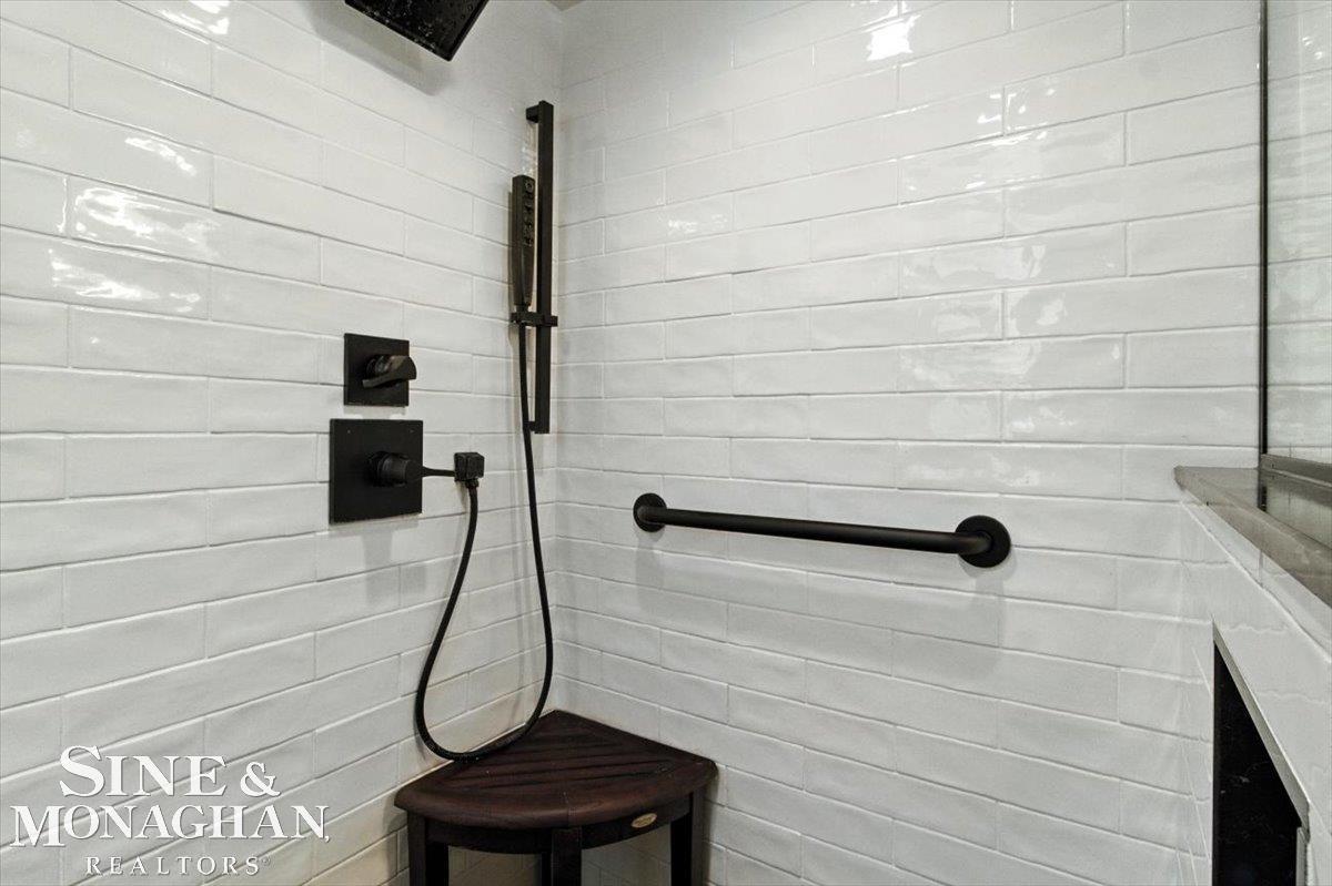 669 N Riverside Avenue UNIT&nbsp;Apt #4, Saint Clair, MI, 48079