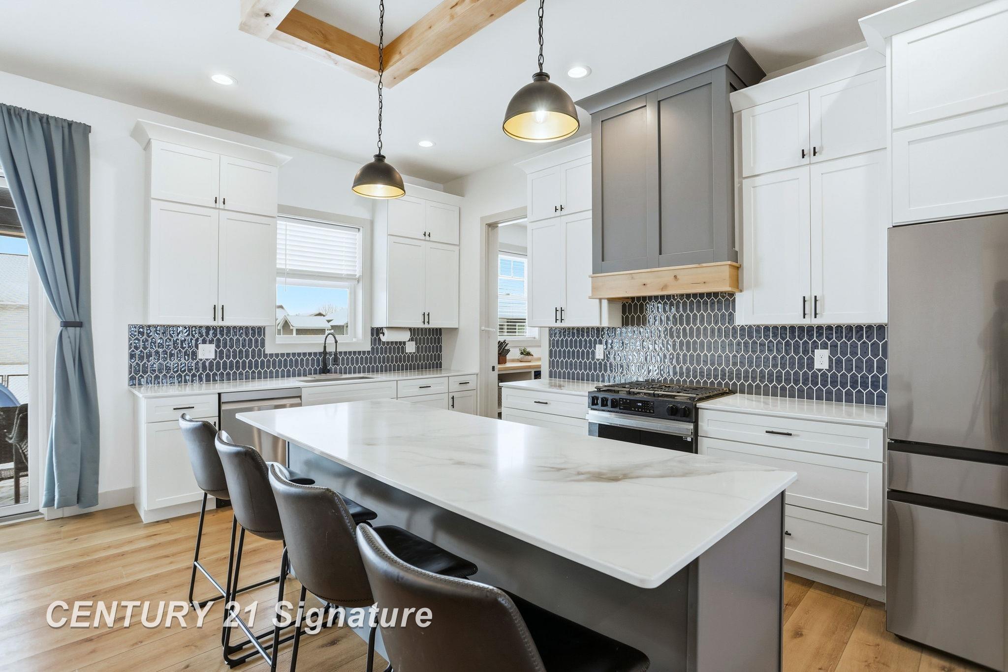 8442 Oakhill Drive, Freeland, MI, 48623