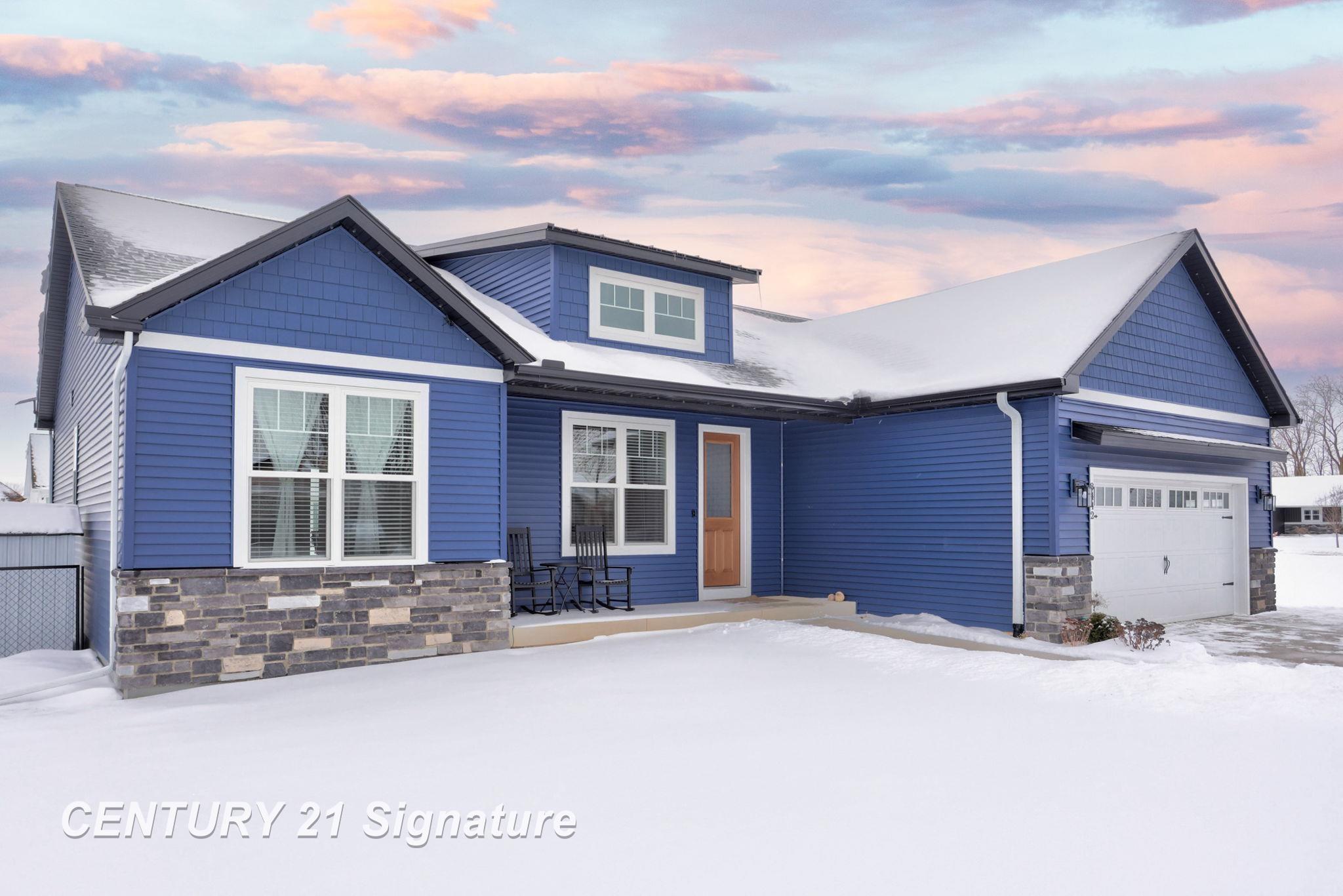 8442 Oakhill Drive, Freeland, MI, 48623