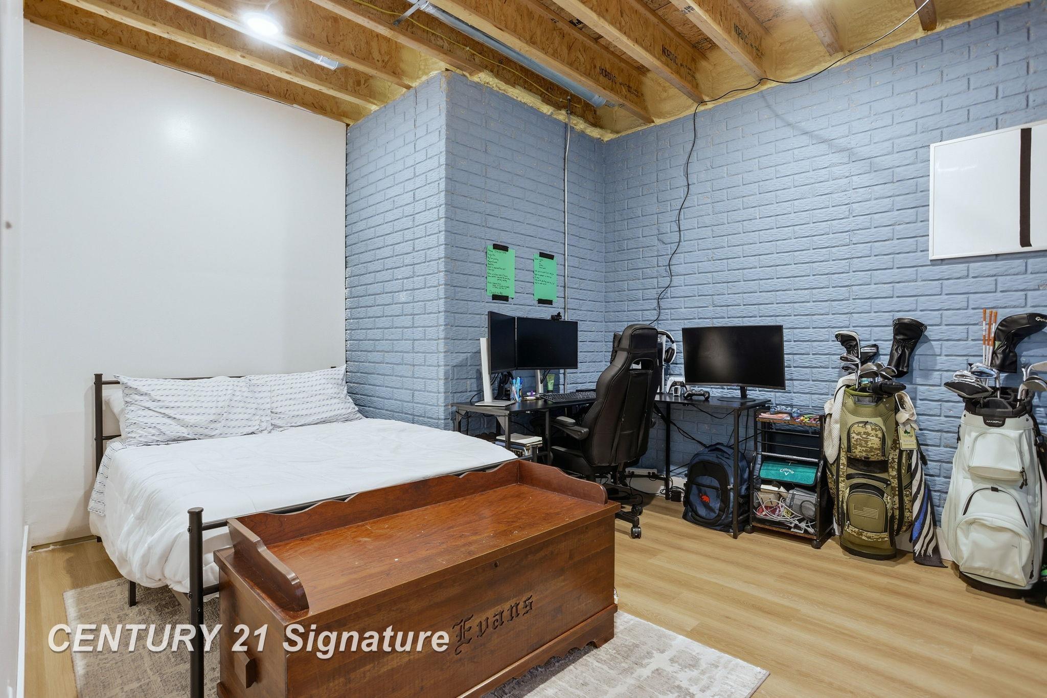 8442 Oakhill Drive, Freeland, MI, 48623