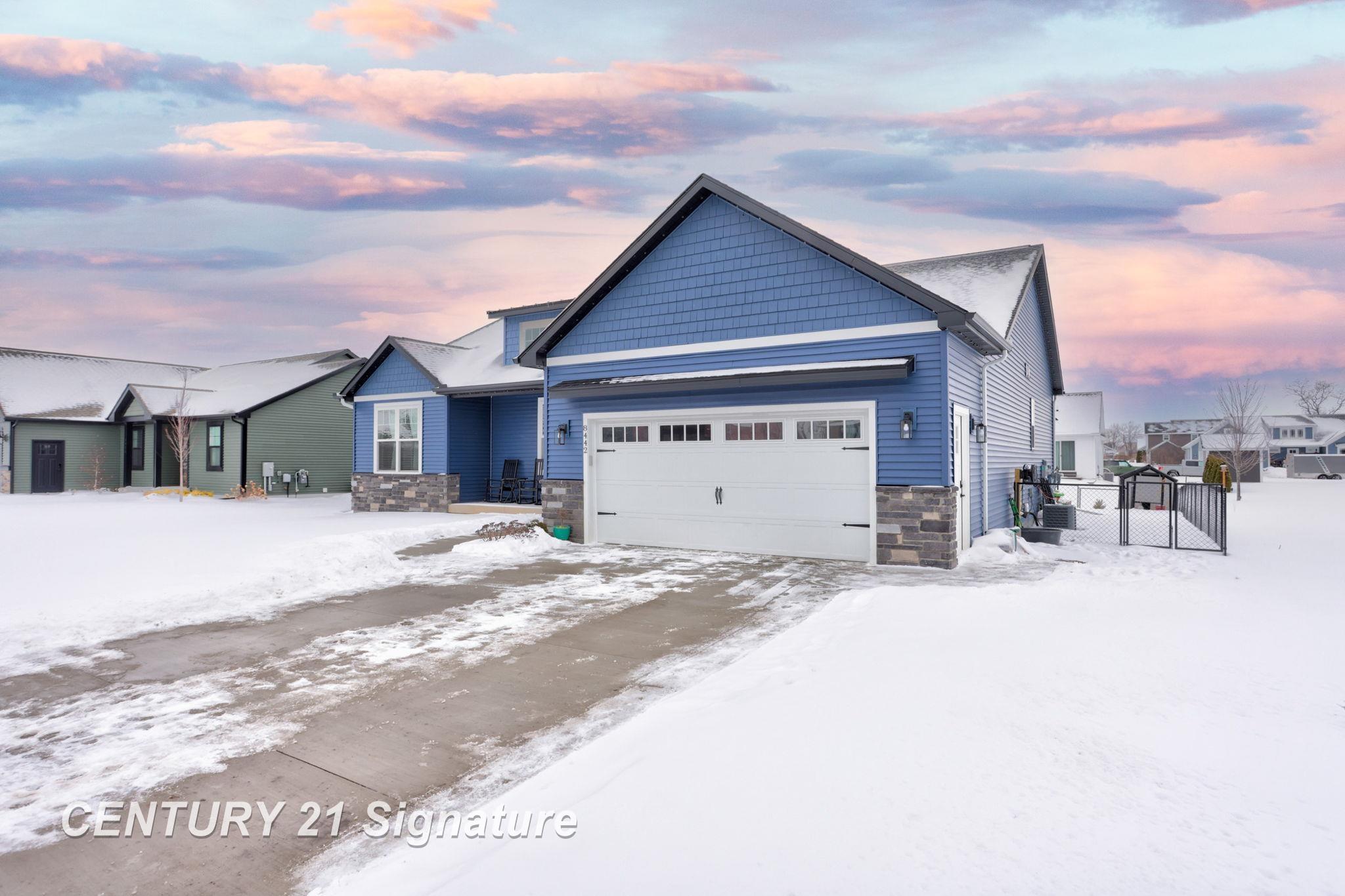 8442 Oakhill Drive, Freeland, MI, 48623