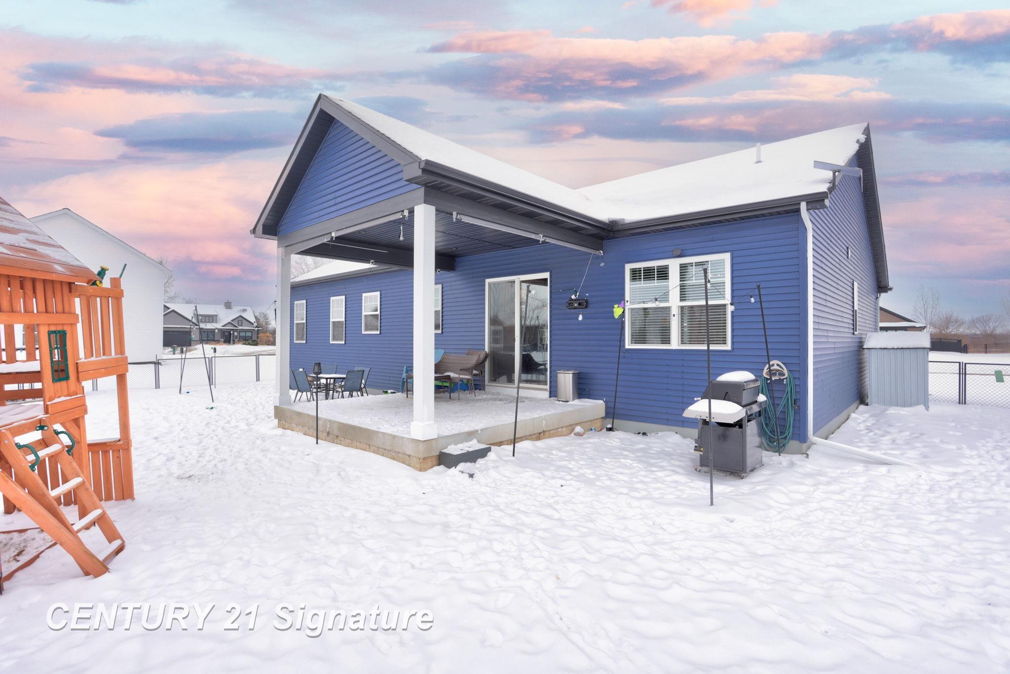 8442 Oakhill Drive, Freeland, MI, 48623