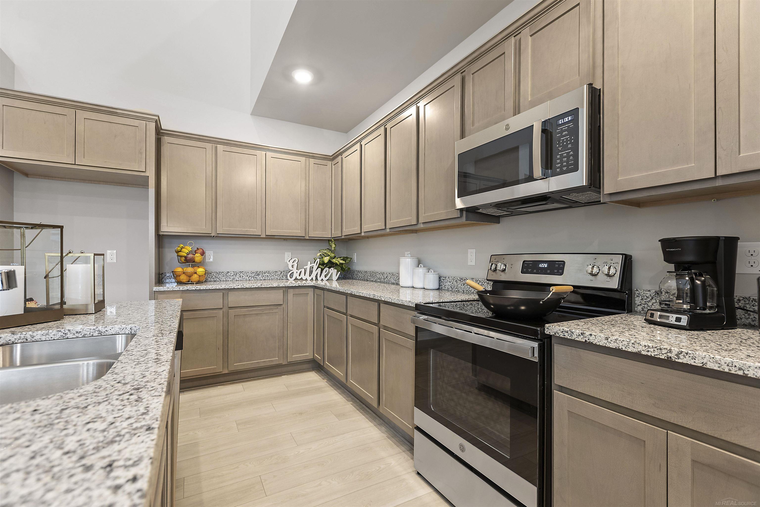 2270 Chase Drive UNIT&nbsp;112, Howell, MI, 48855