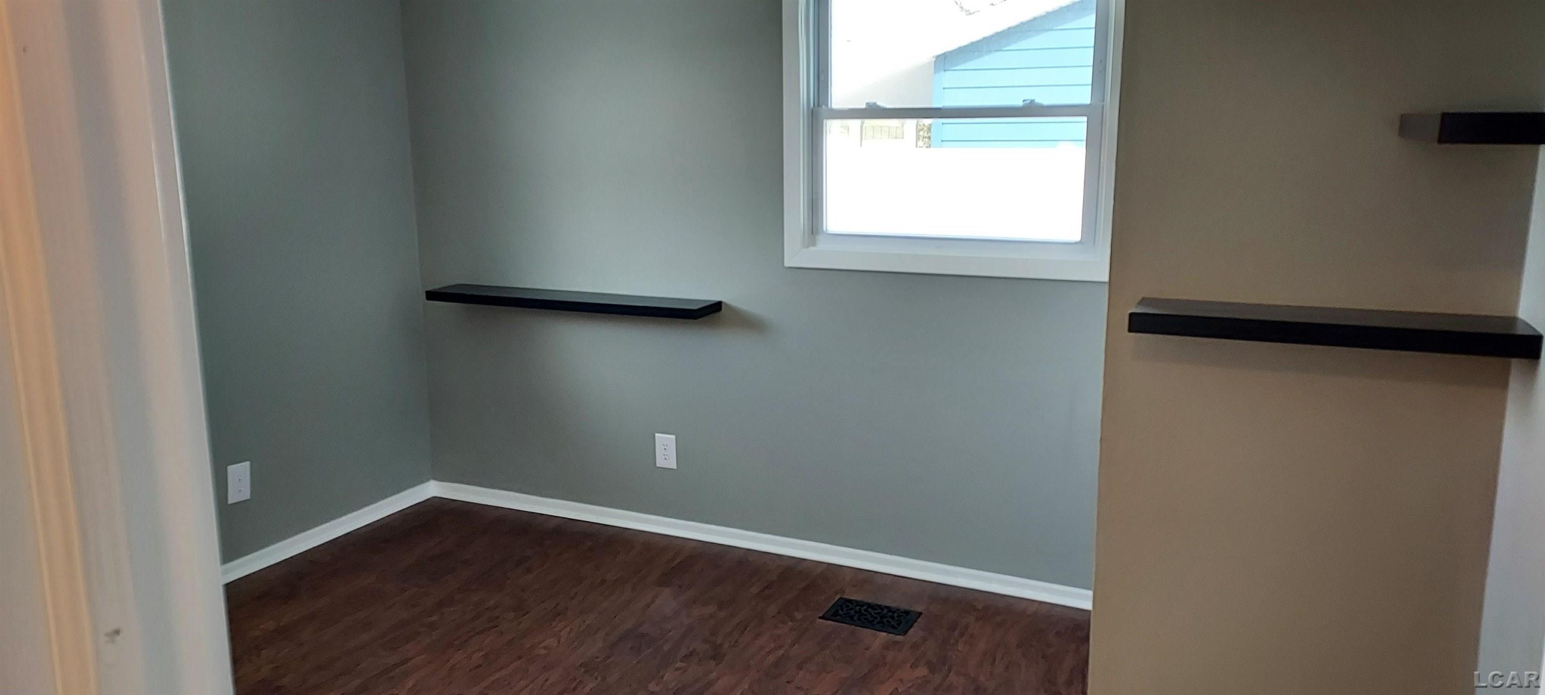 1169 Division Street, Adrian, MI, 49221