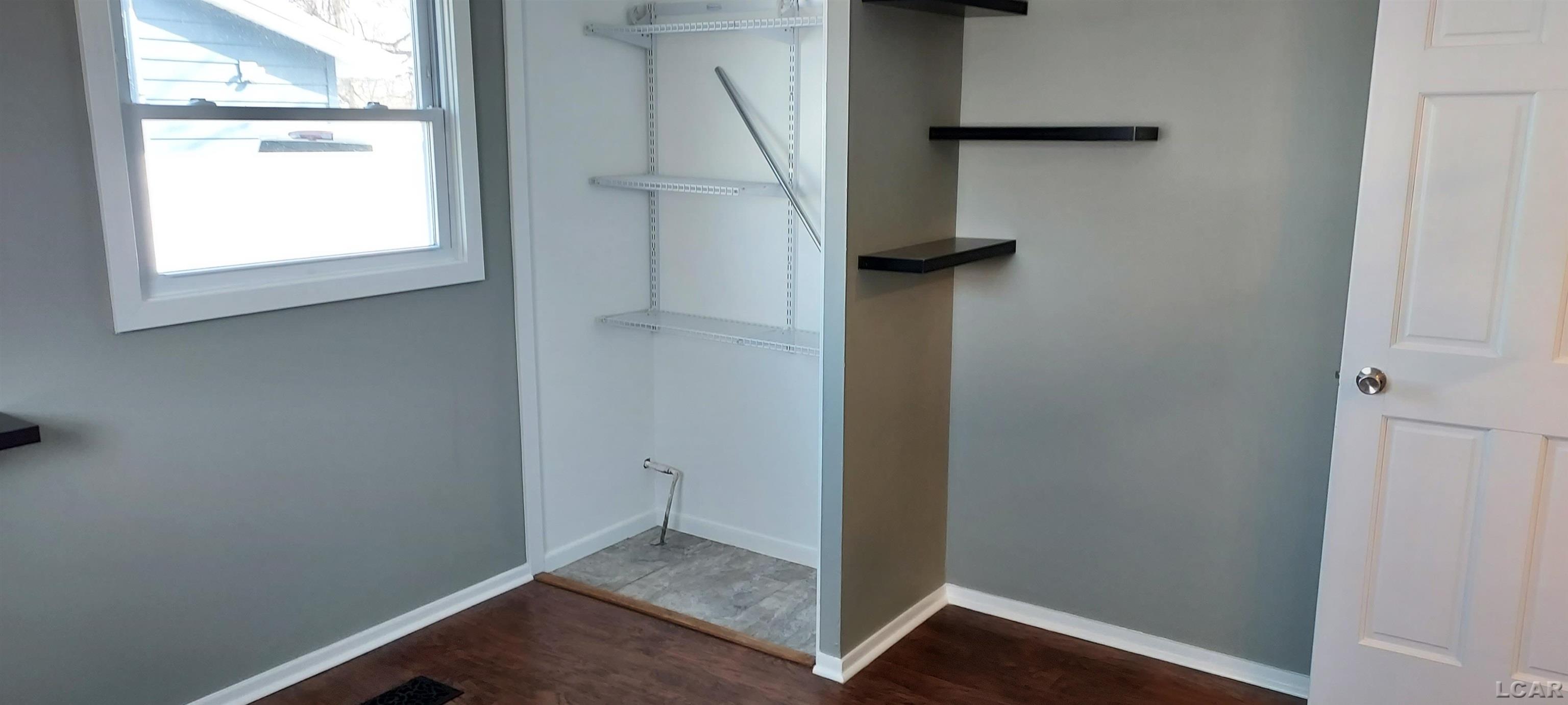 1169 Division Street, Adrian, MI, 49221