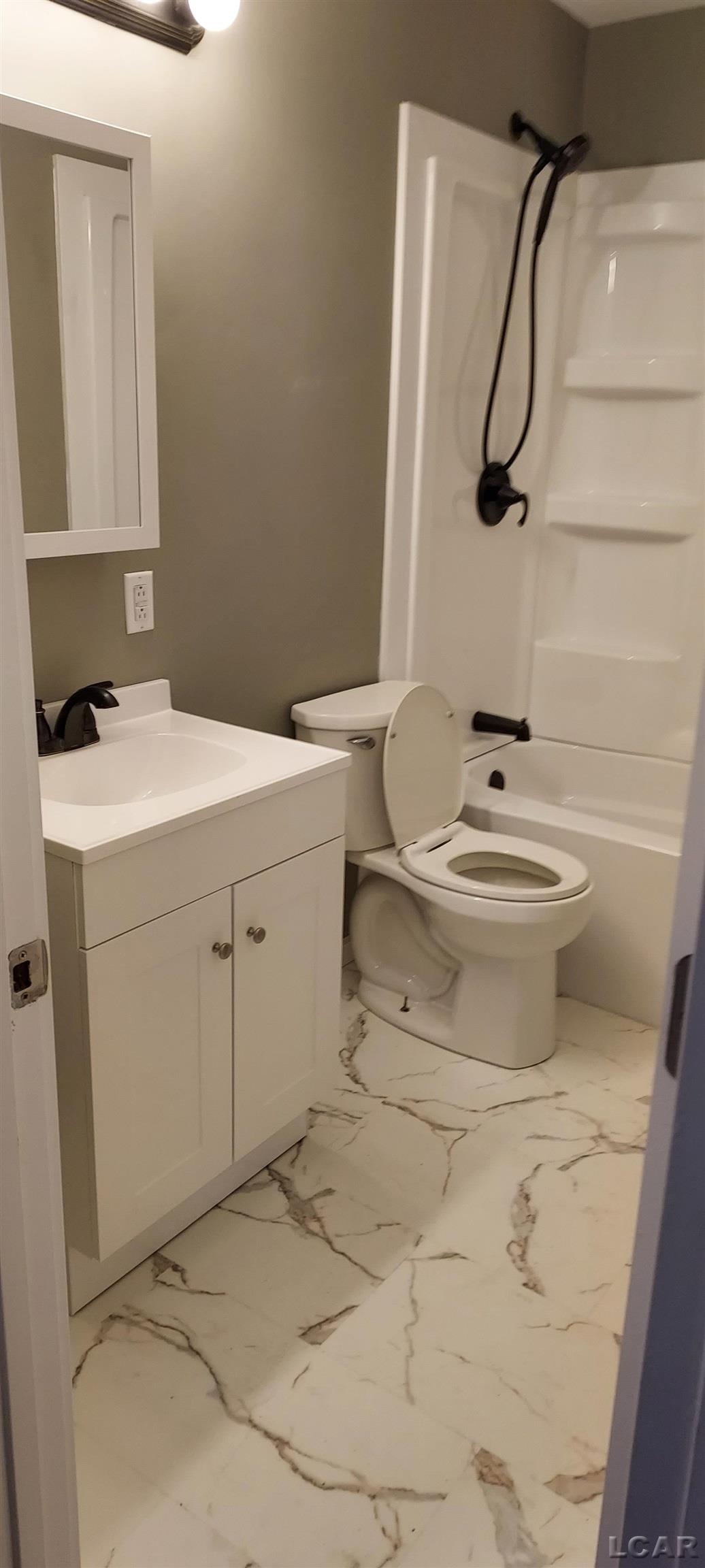 1169 Division Street, Adrian, MI, 49221