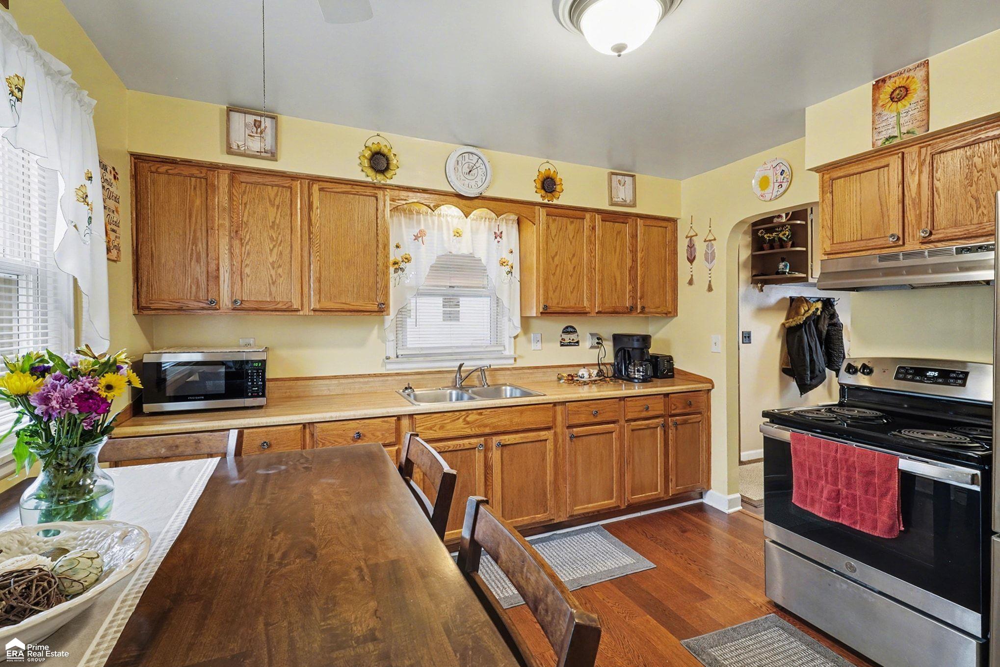 4136 Leith Street, Burton, MI, 48509