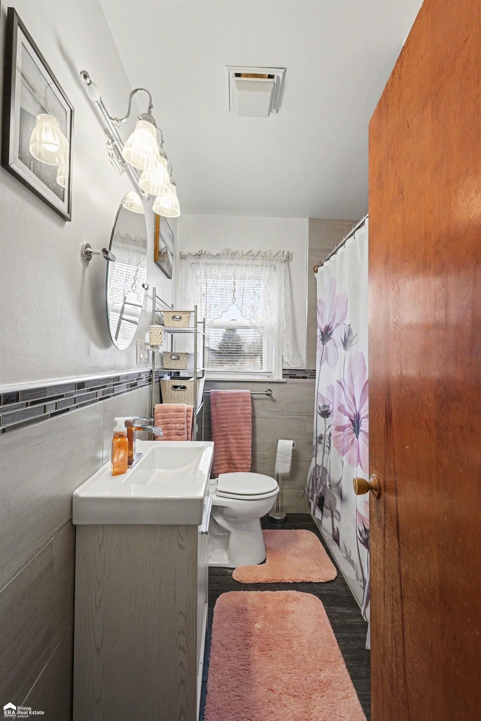 4136 Leith Street, Burton, MI, 48509