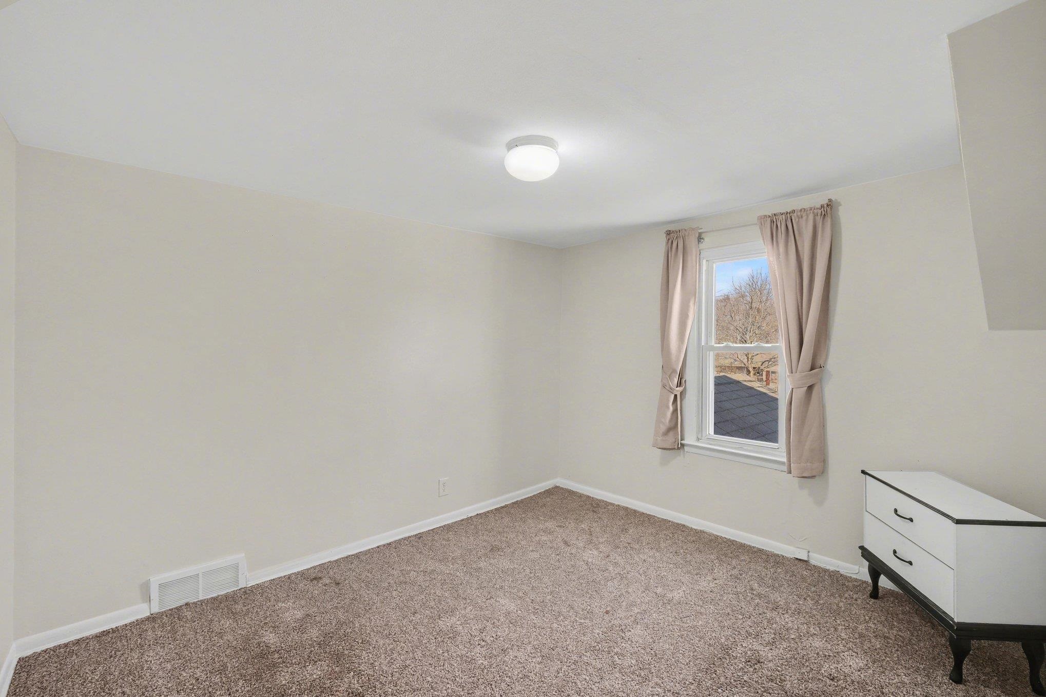 1163 W Reid UNIT&nbsp;3 Road, Flint, MI, 48507