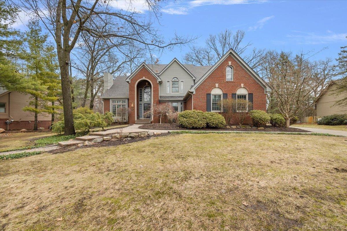 2757 W Bloomfield Oaks Drive, West Bloomfield, MI, 48324