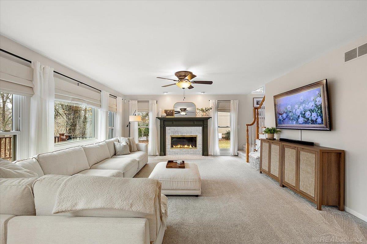 2757 W Bloomfield Oaks Drive, West Bloomfield, MI, 48324