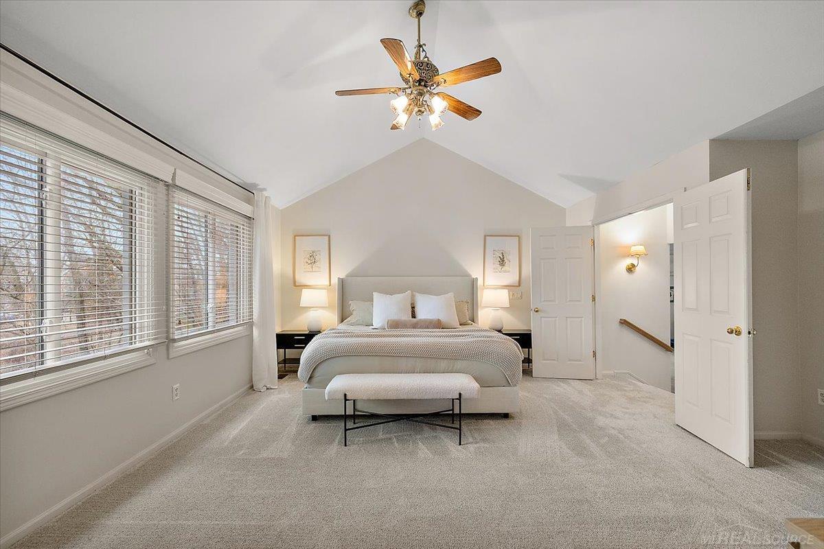 2757 W Bloomfield Oaks Drive, West Bloomfield, MI, 48324