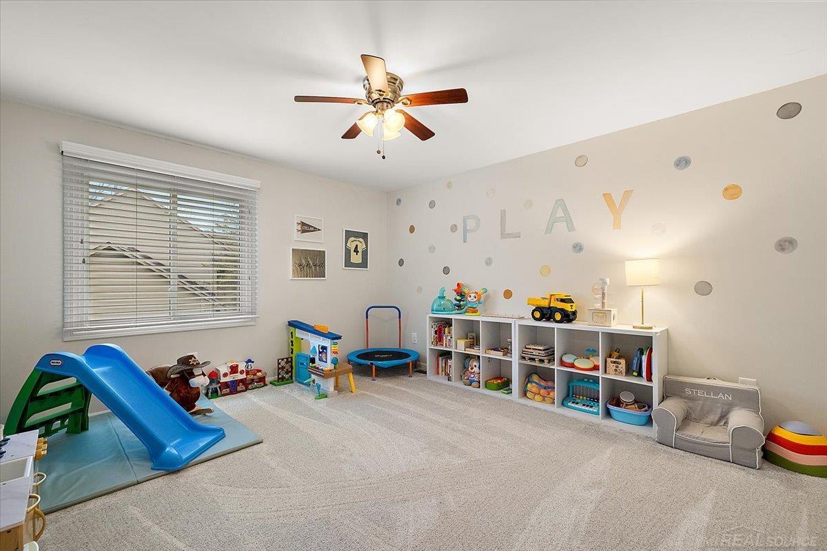 2757 W Bloomfield Oaks Drive, West Bloomfield, MI, 48324