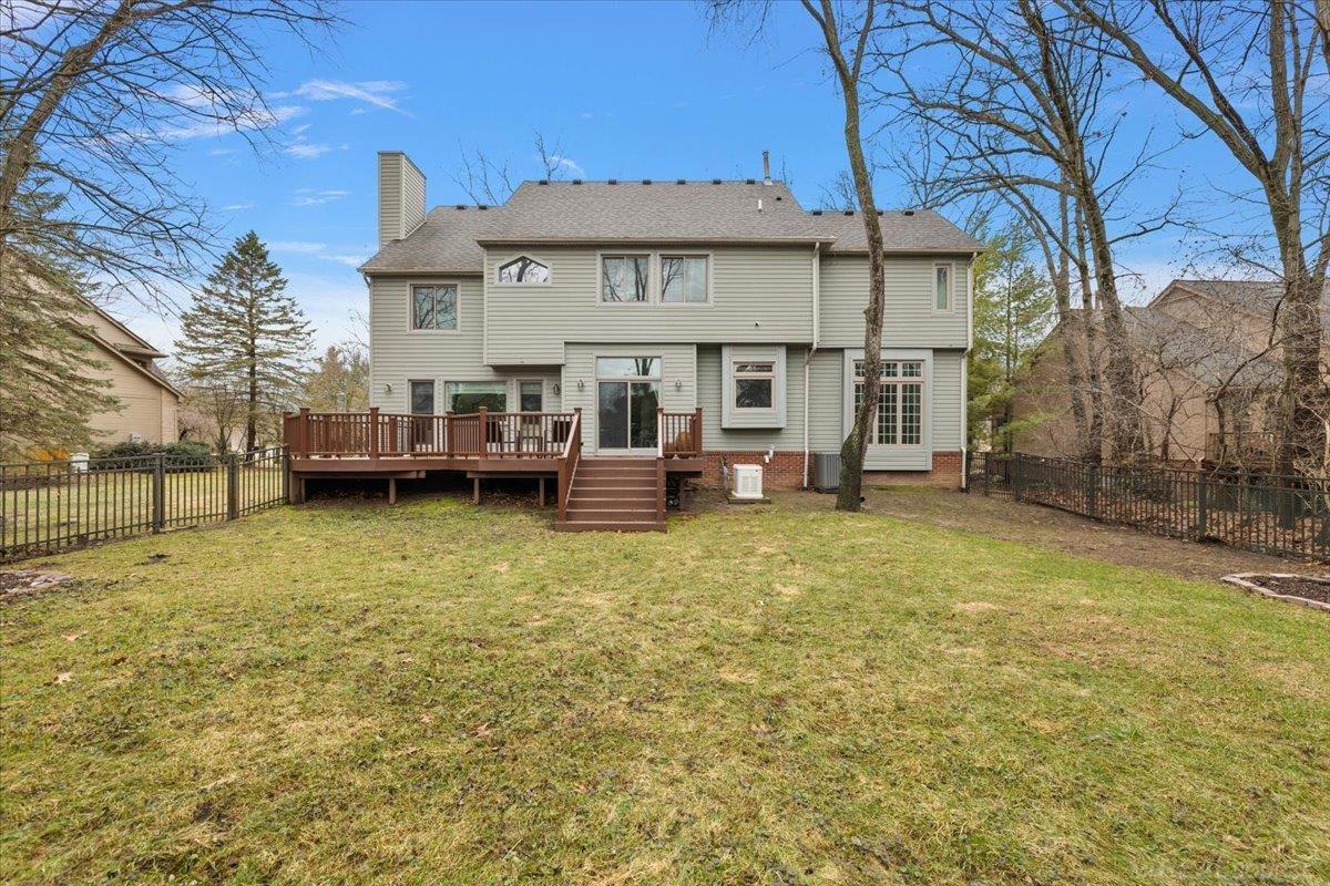 2757 W Bloomfield Oaks Drive, West Bloomfield, MI, 48324