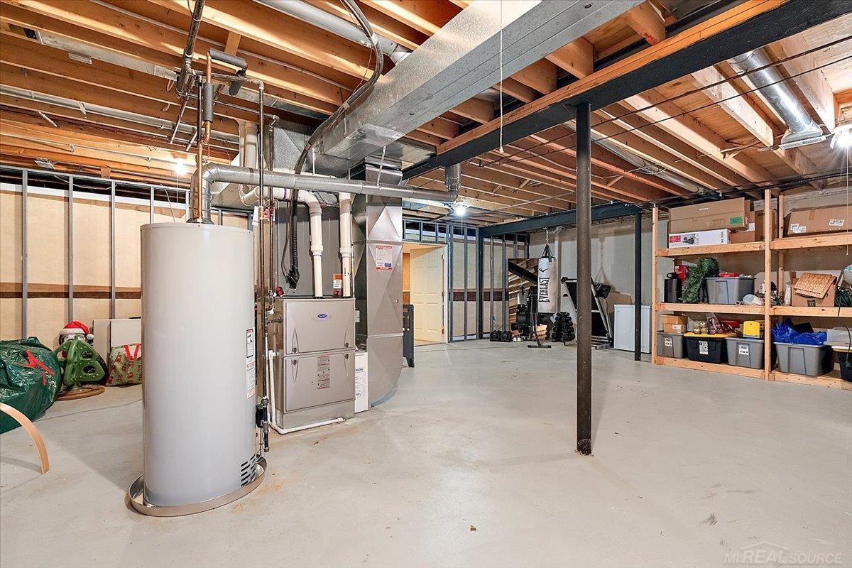 2757 W Bloomfield Oaks Drive, West Bloomfield, MI, 48324