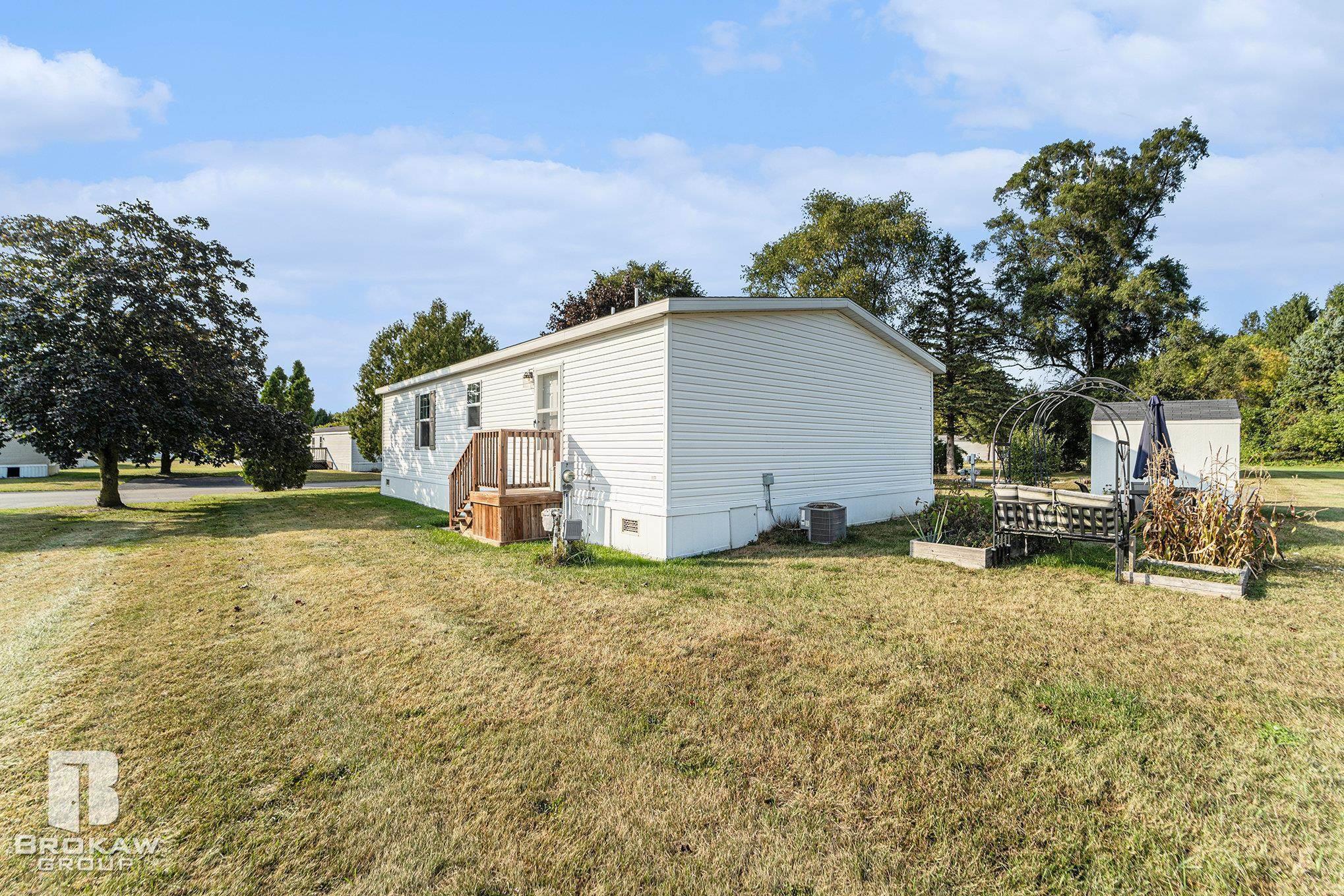 4649 Butternut Street, Clarkston, MI, 48348