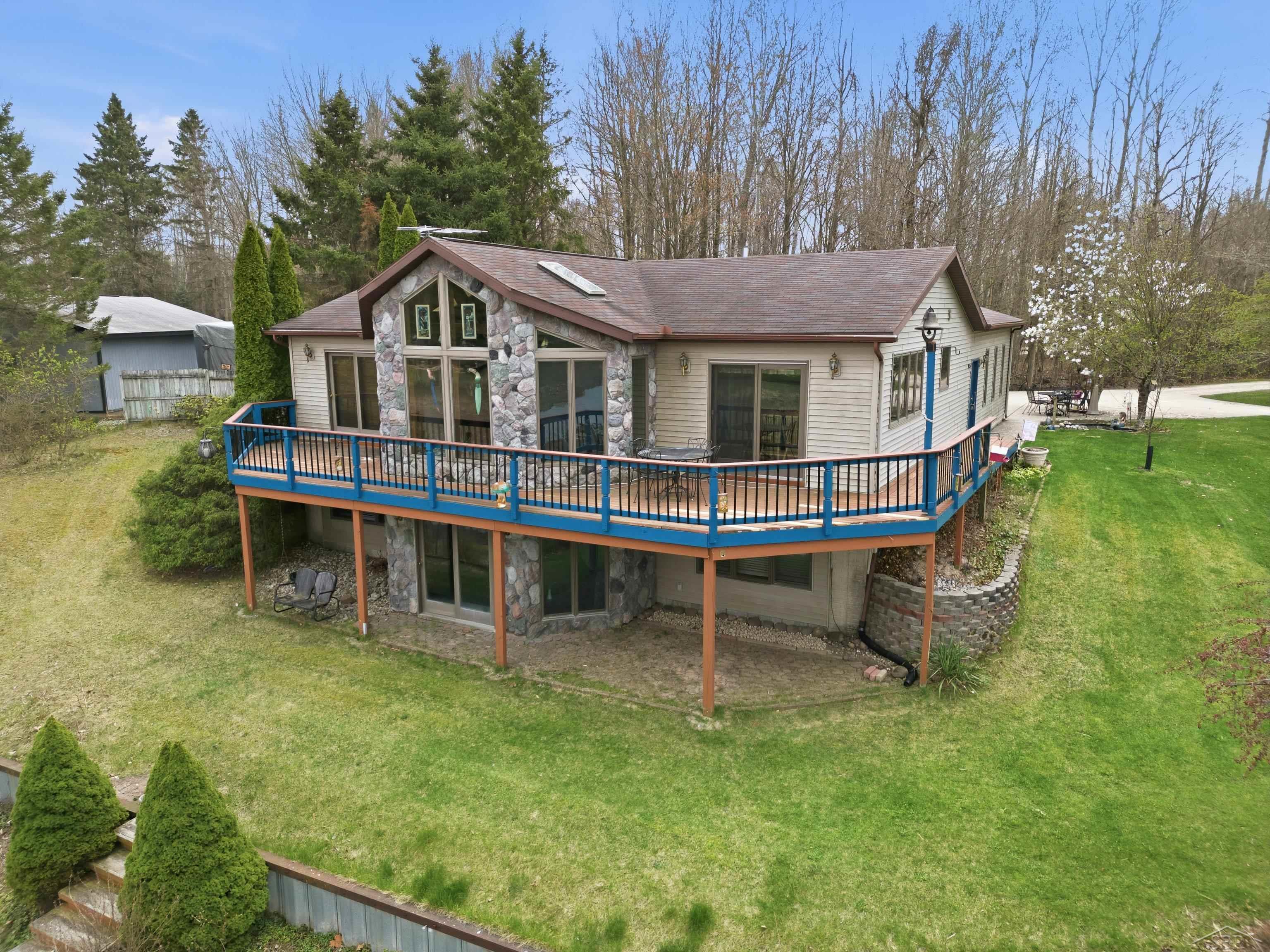 1st image of 880 Sutherly Dr, Beaverton, MI 48612 | MLS# 61050201988