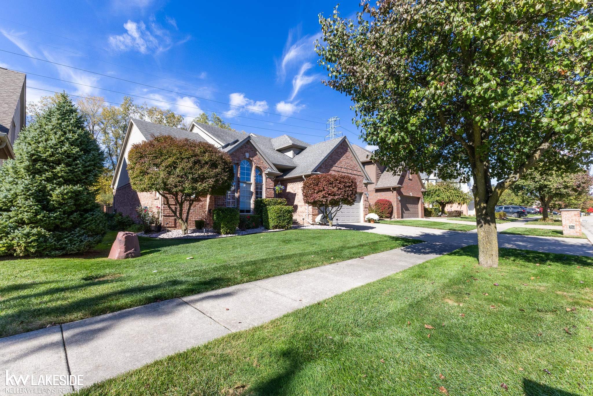 57289 Yorkshire Drive, Washington, MI, 48094