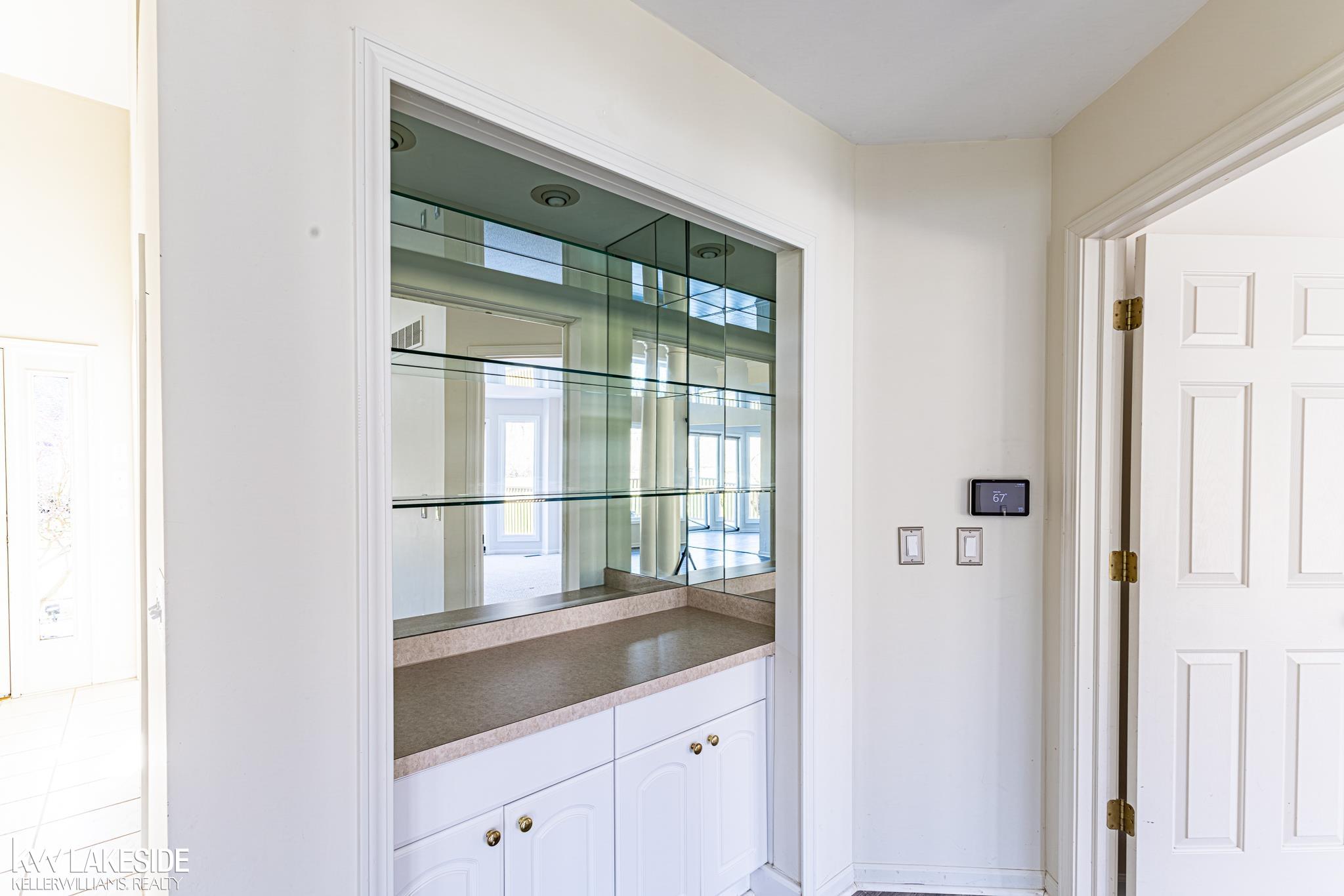 57289 Yorkshire Drive, Washington, MI, 48094