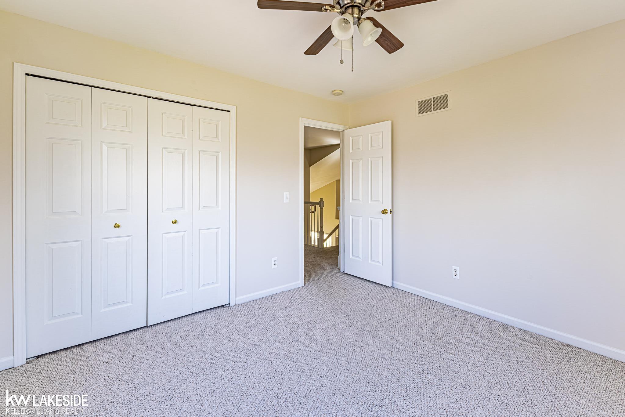 57289 Yorkshire Drive, Washington, MI, 48094