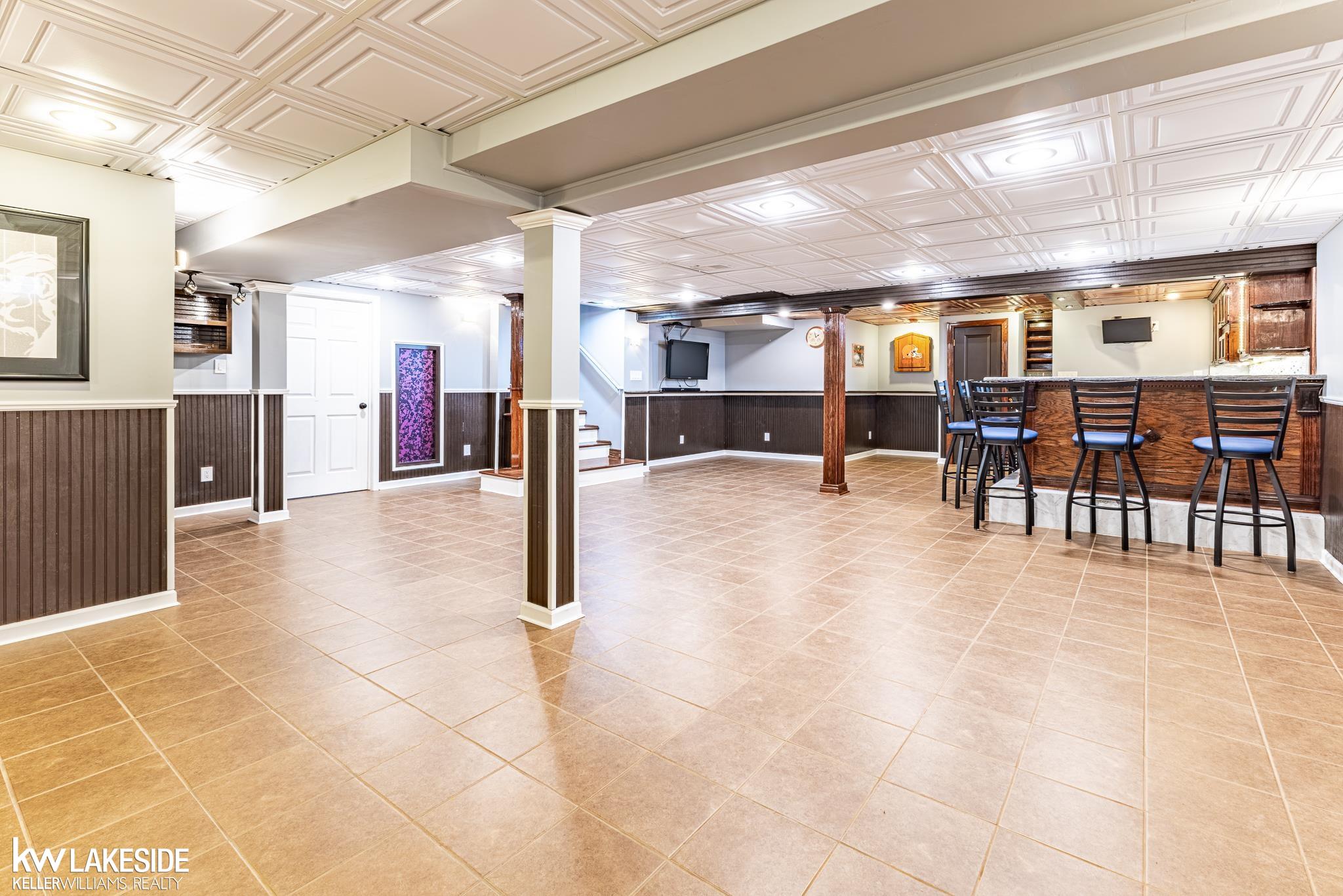 57289 Yorkshire Drive, Washington, MI, 48094