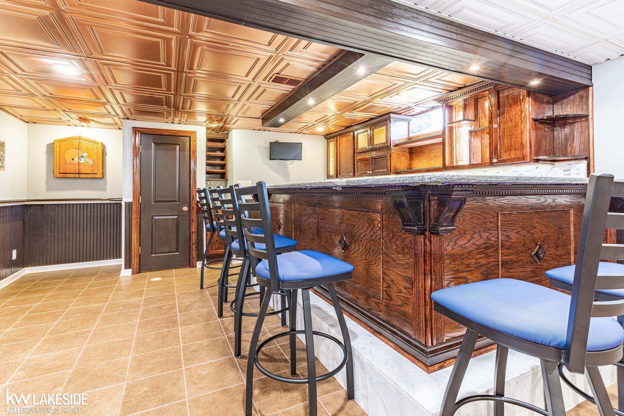 57289 Yorkshire Drive, Washington, MI, 48094