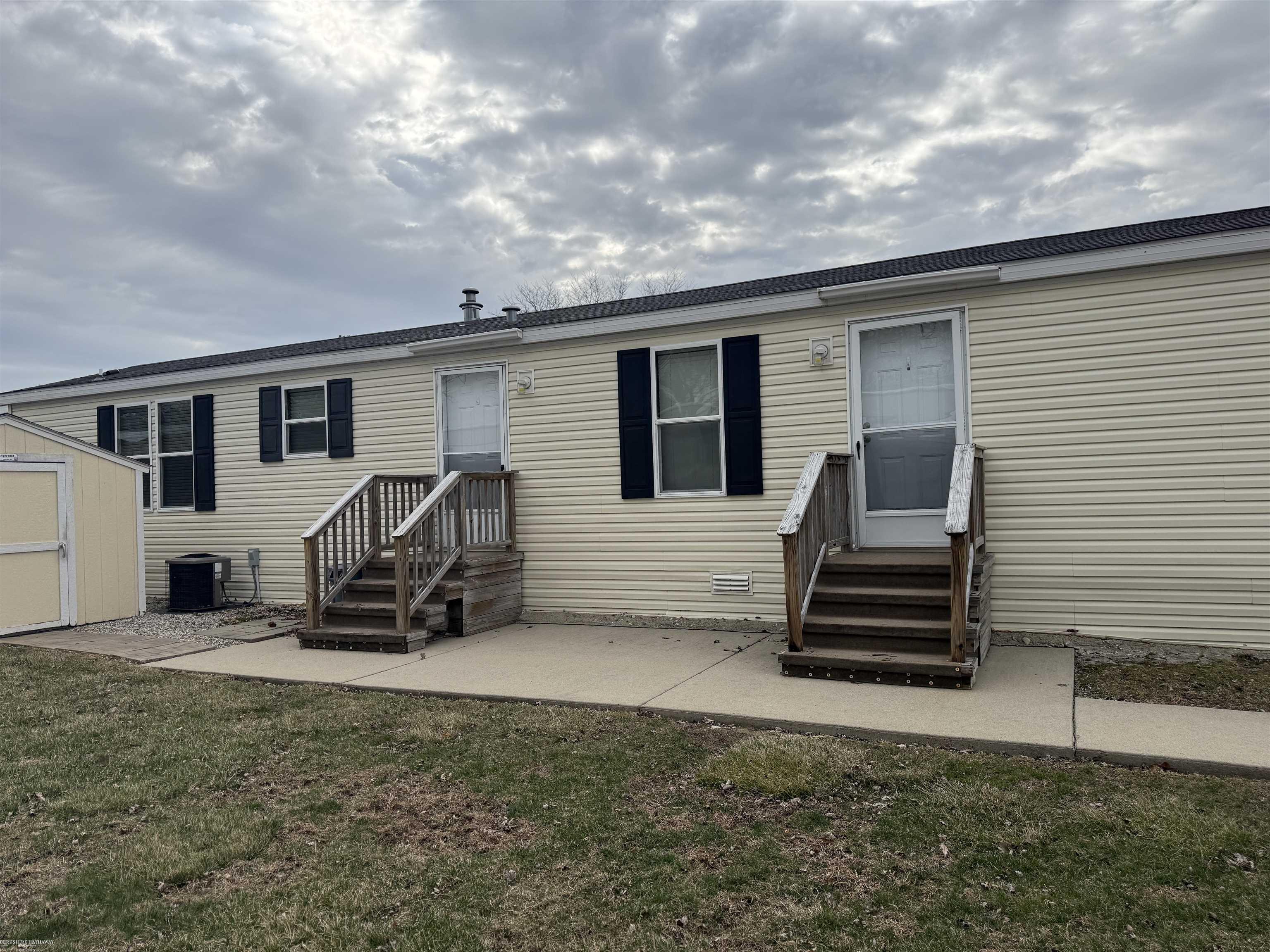 Homes for sale in Sterling Heights, MI | 4539 Carlton Rd, Sterling Heights, MI 48310 | MLS# 50202022