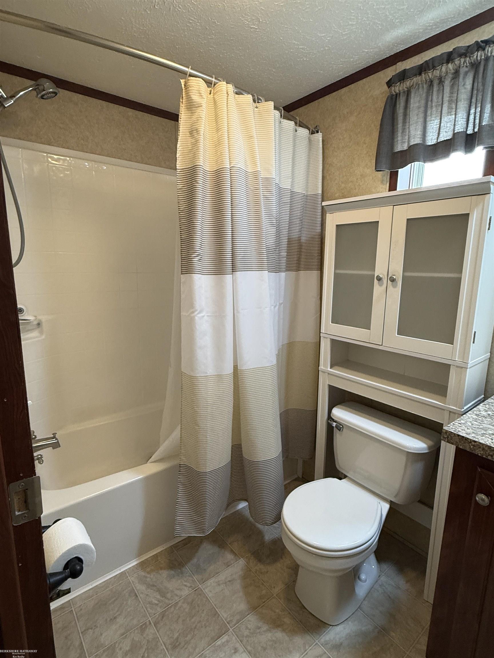 4539 Carlton Road, Sterling Heights, MI, 48310