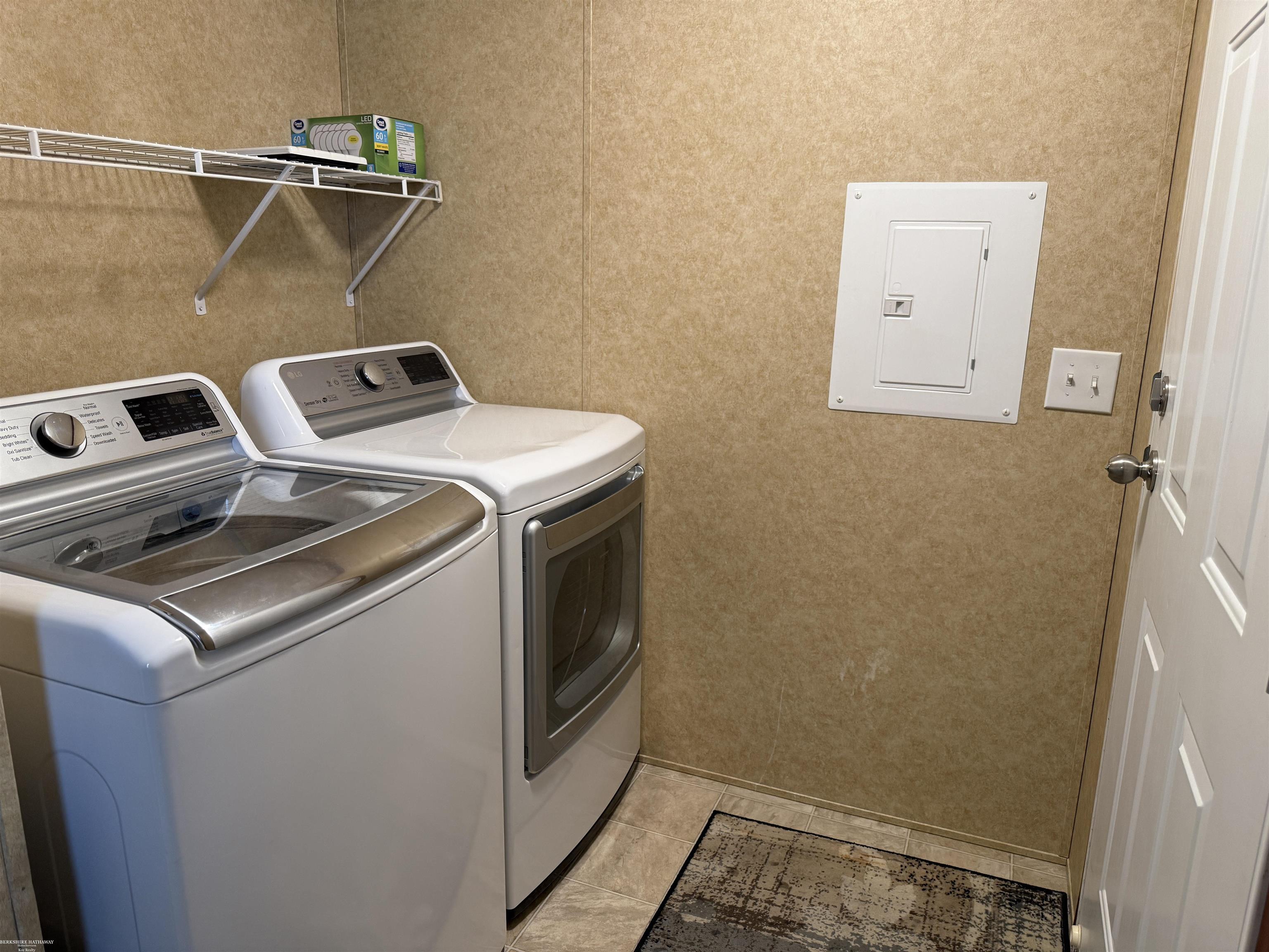 4539 Carlton Road, Sterling Heights, MI, 48310