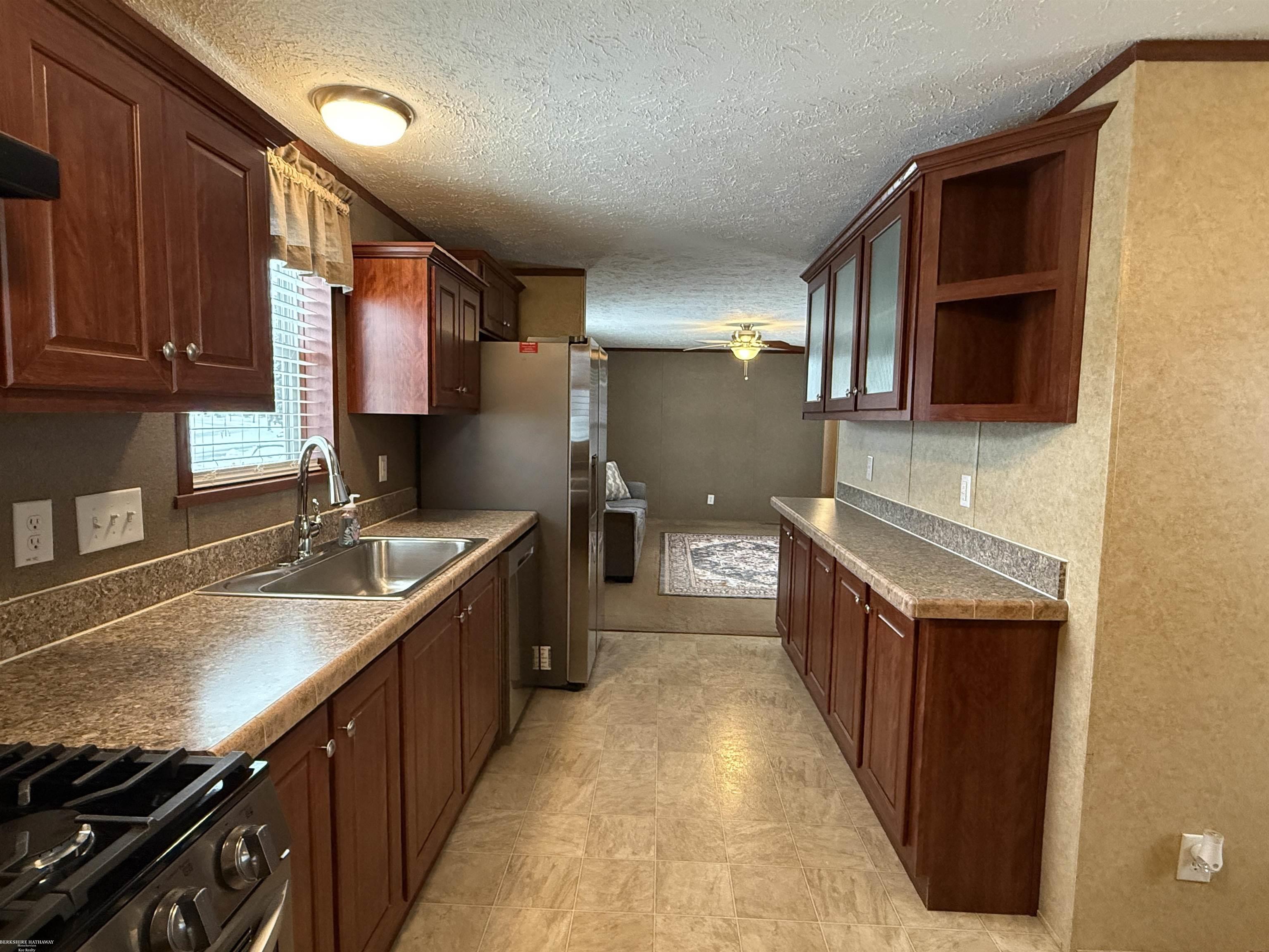 4539 Carlton Road, Sterling Heights, MI, 48310