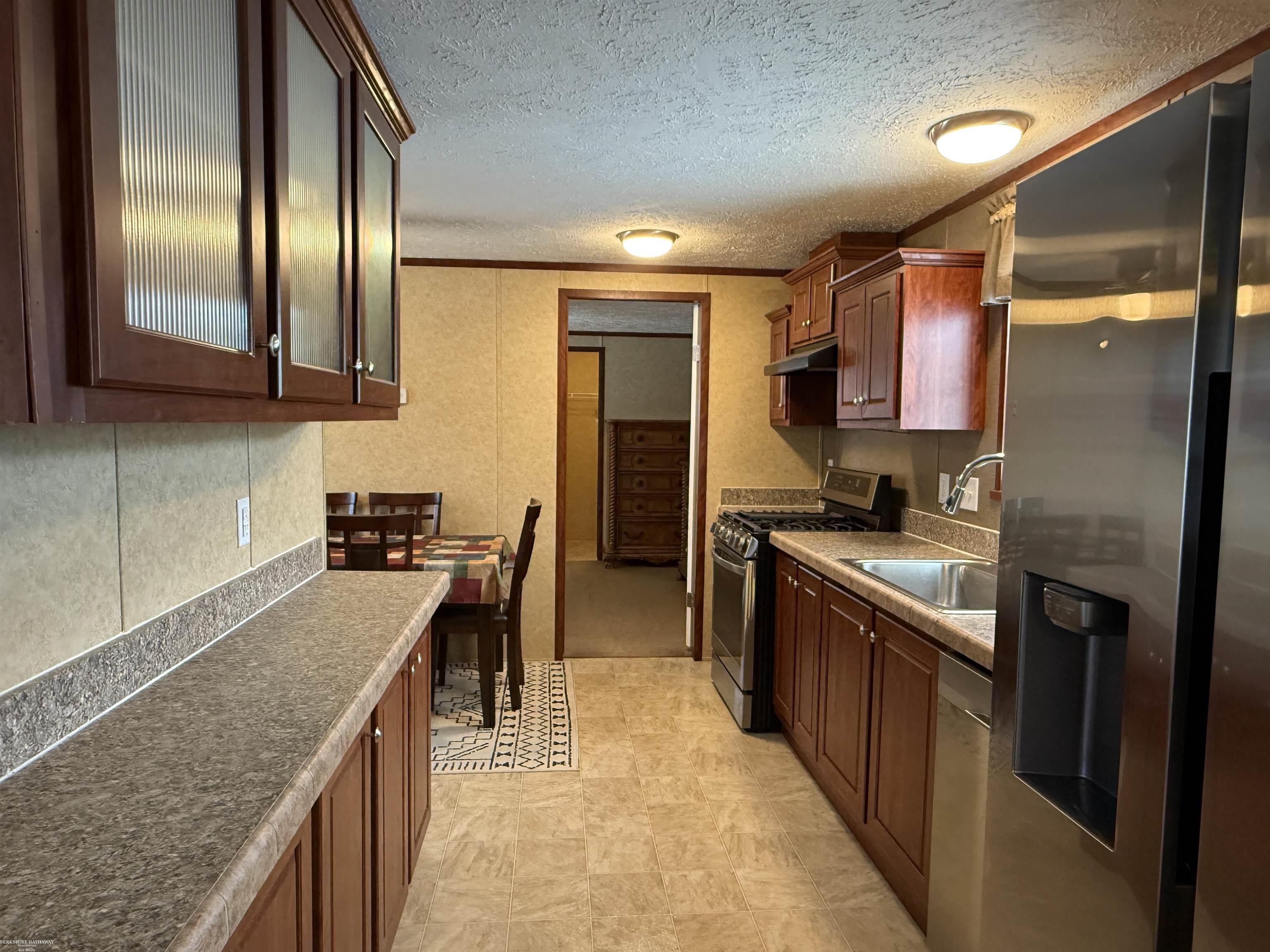 4539 Carlton Road, Sterling Heights, MI, 48310