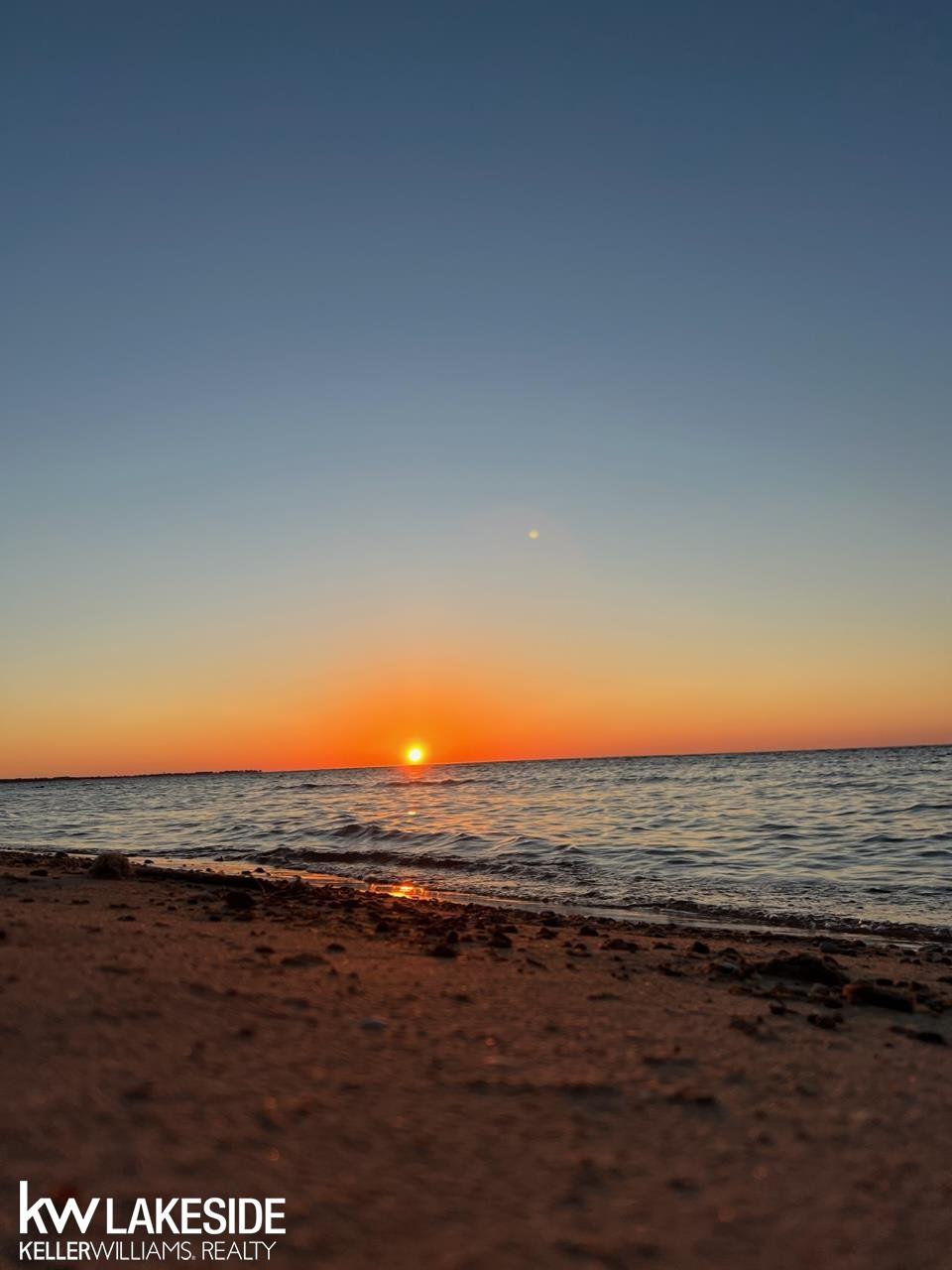 7072 Oak Bluff Drive, Caseville, MI, 48725