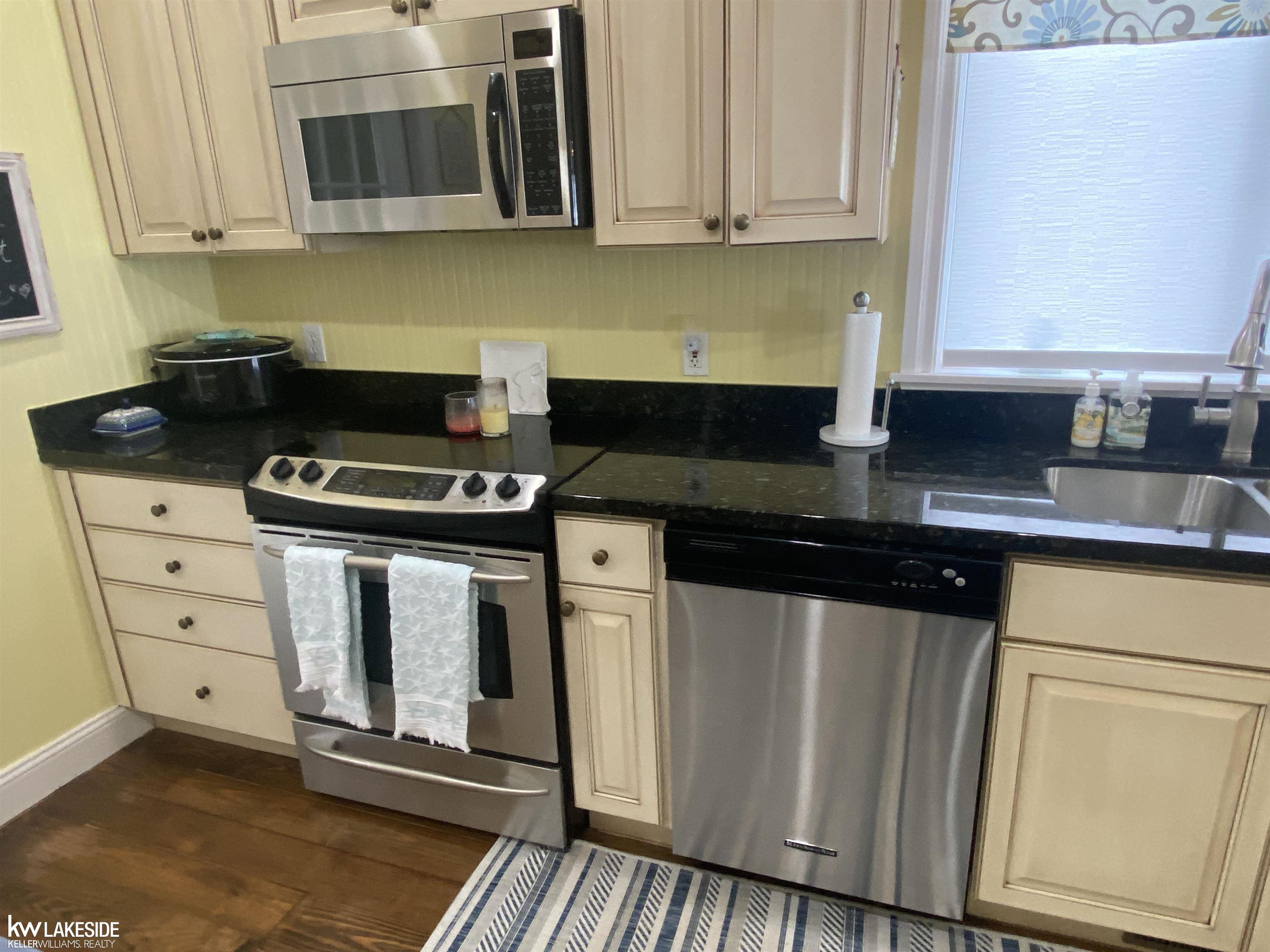 7072 Oak Bluff Drive, Caseville, MI, 48725