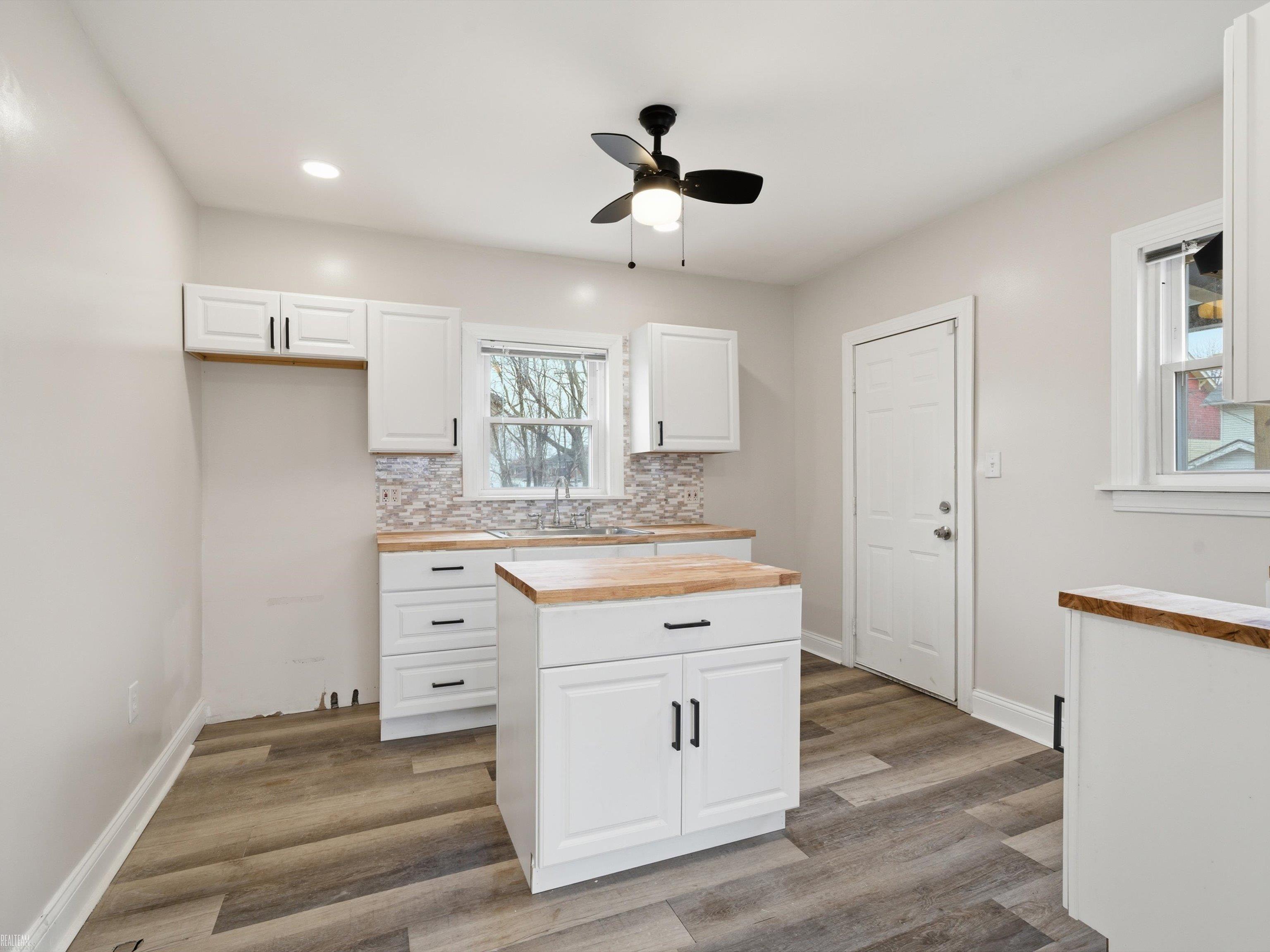 2334 Highland Street, Detroit, MI, 48206