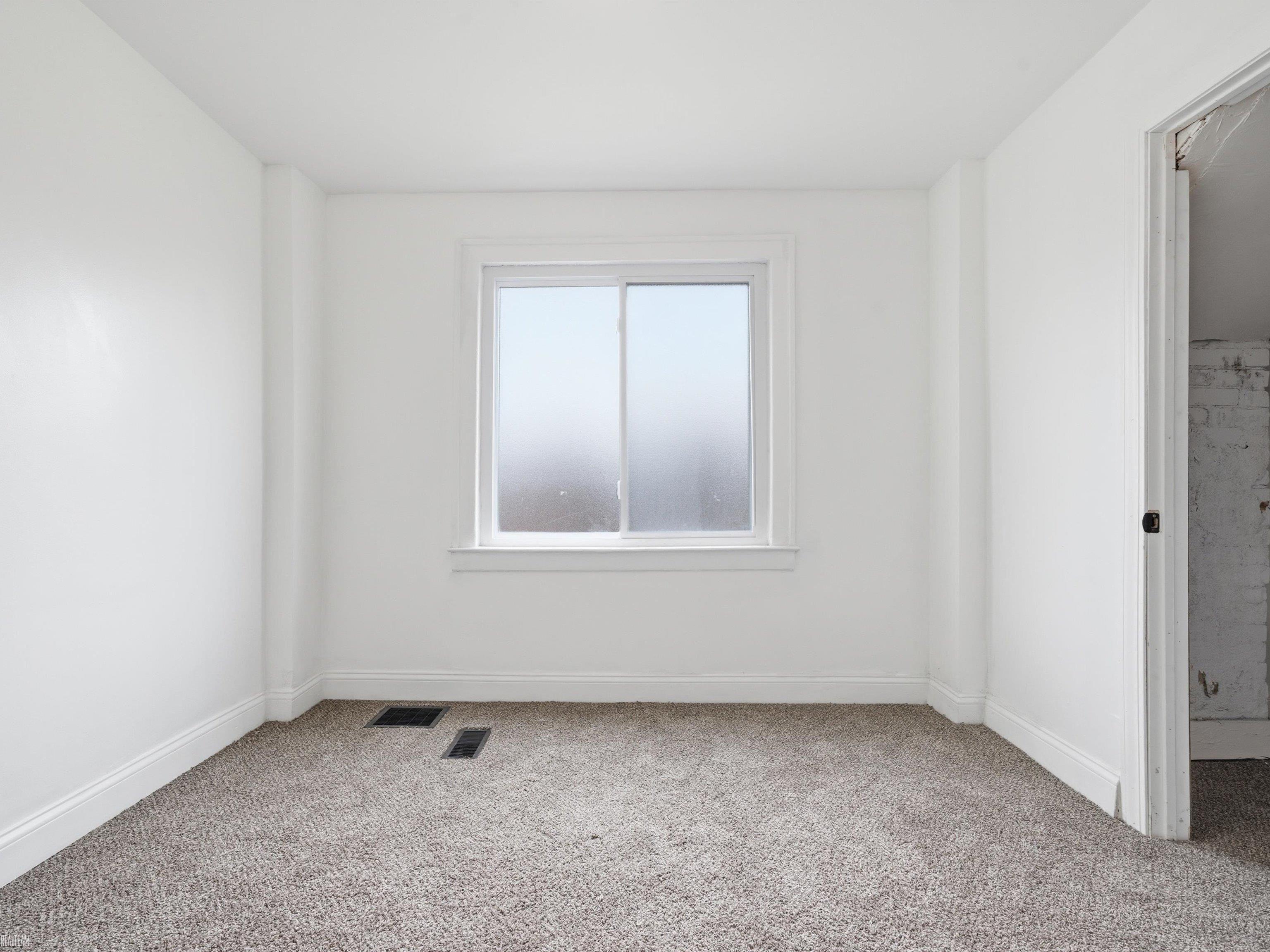 2334 Highland Street, Detroit, MI, 48206