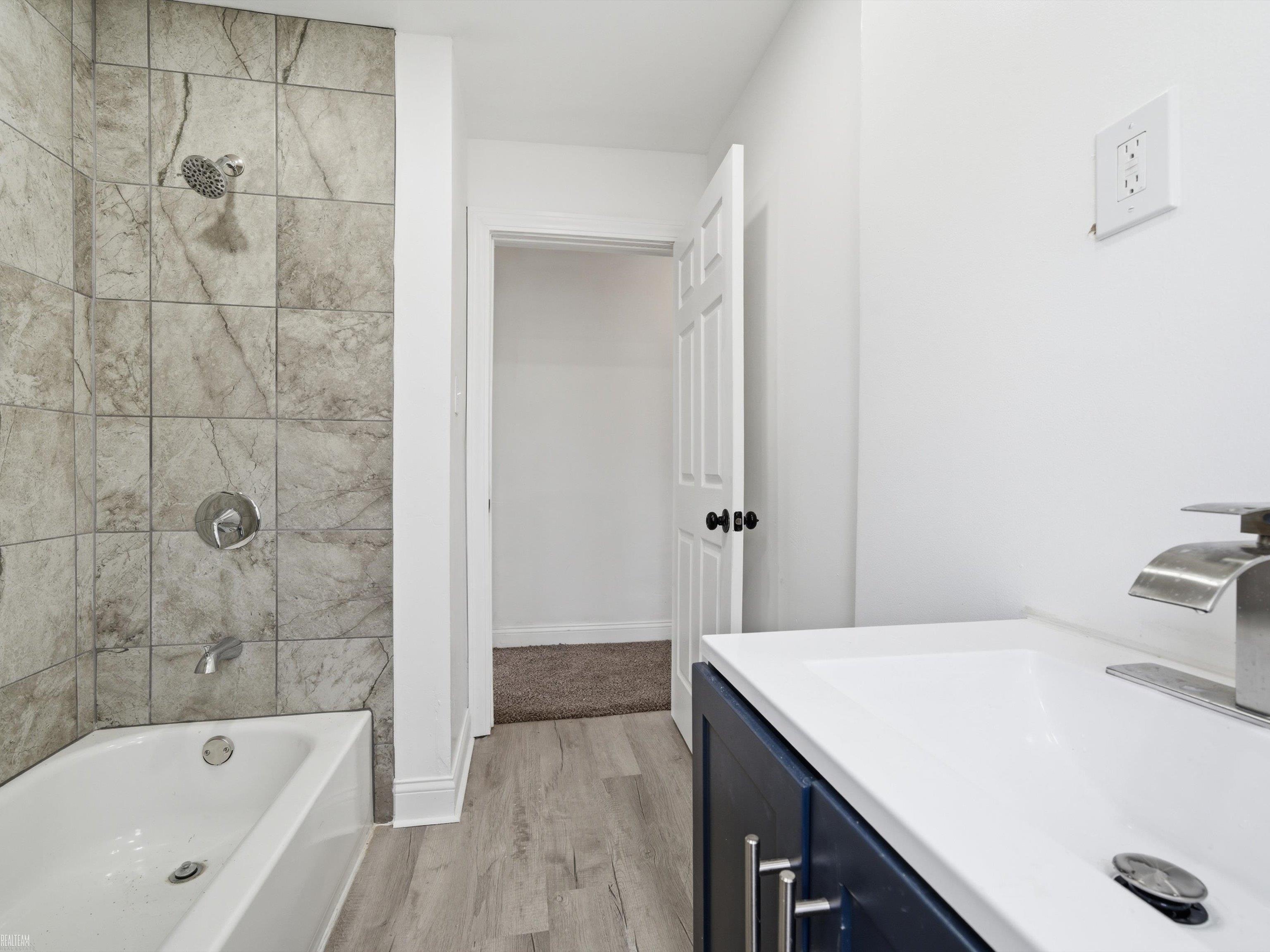 2334 Highland Street, Detroit, MI, 48206