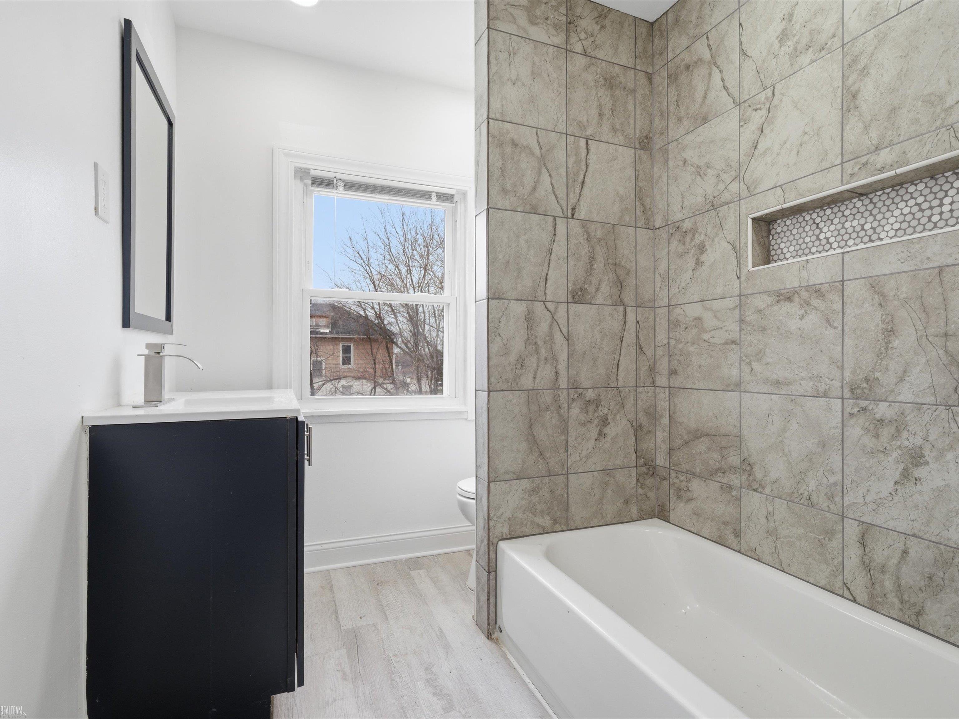 2334 Highland Street, Detroit, MI, 48206