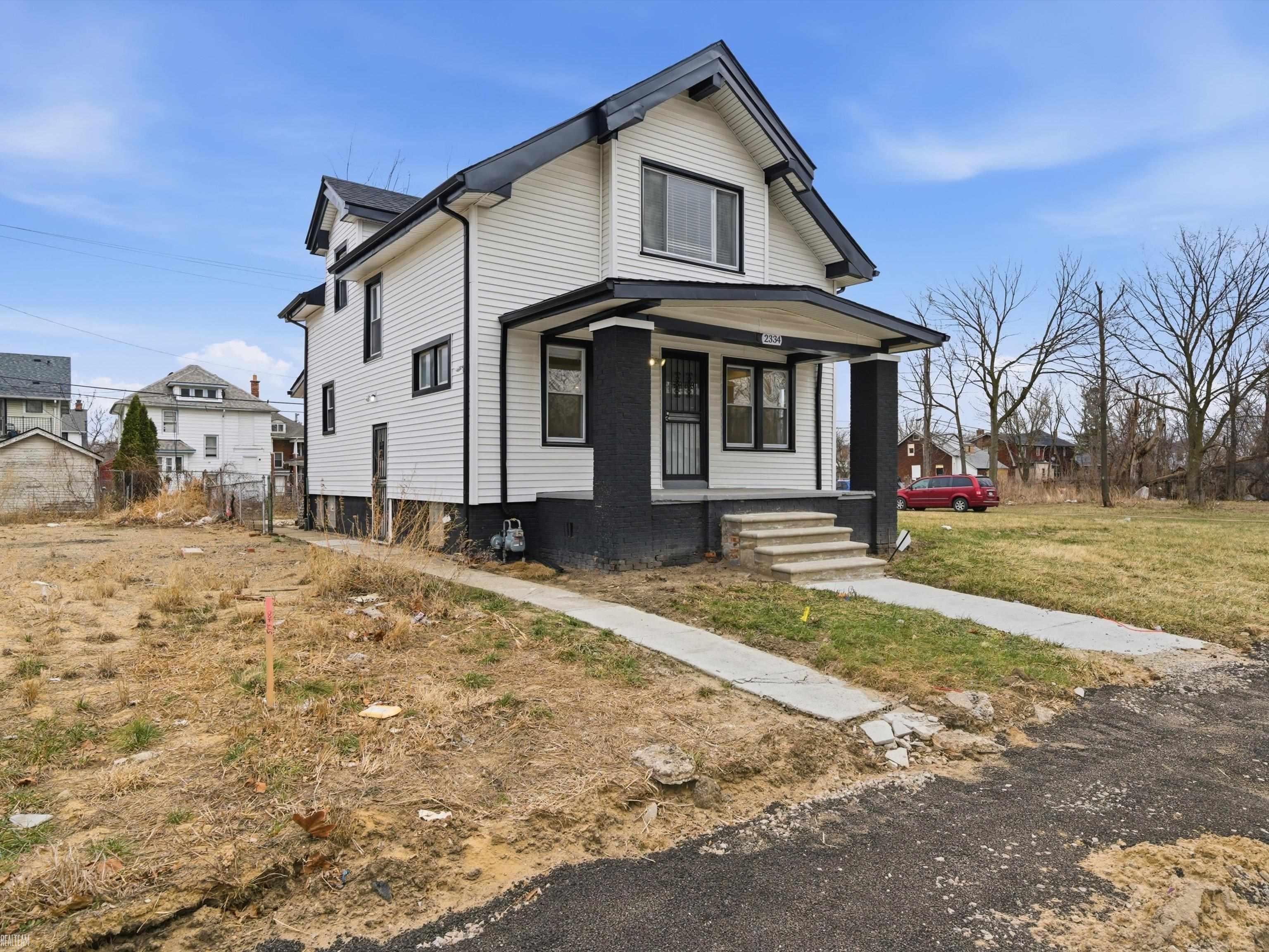 2334 Highland Street, Detroit, MI, 48206