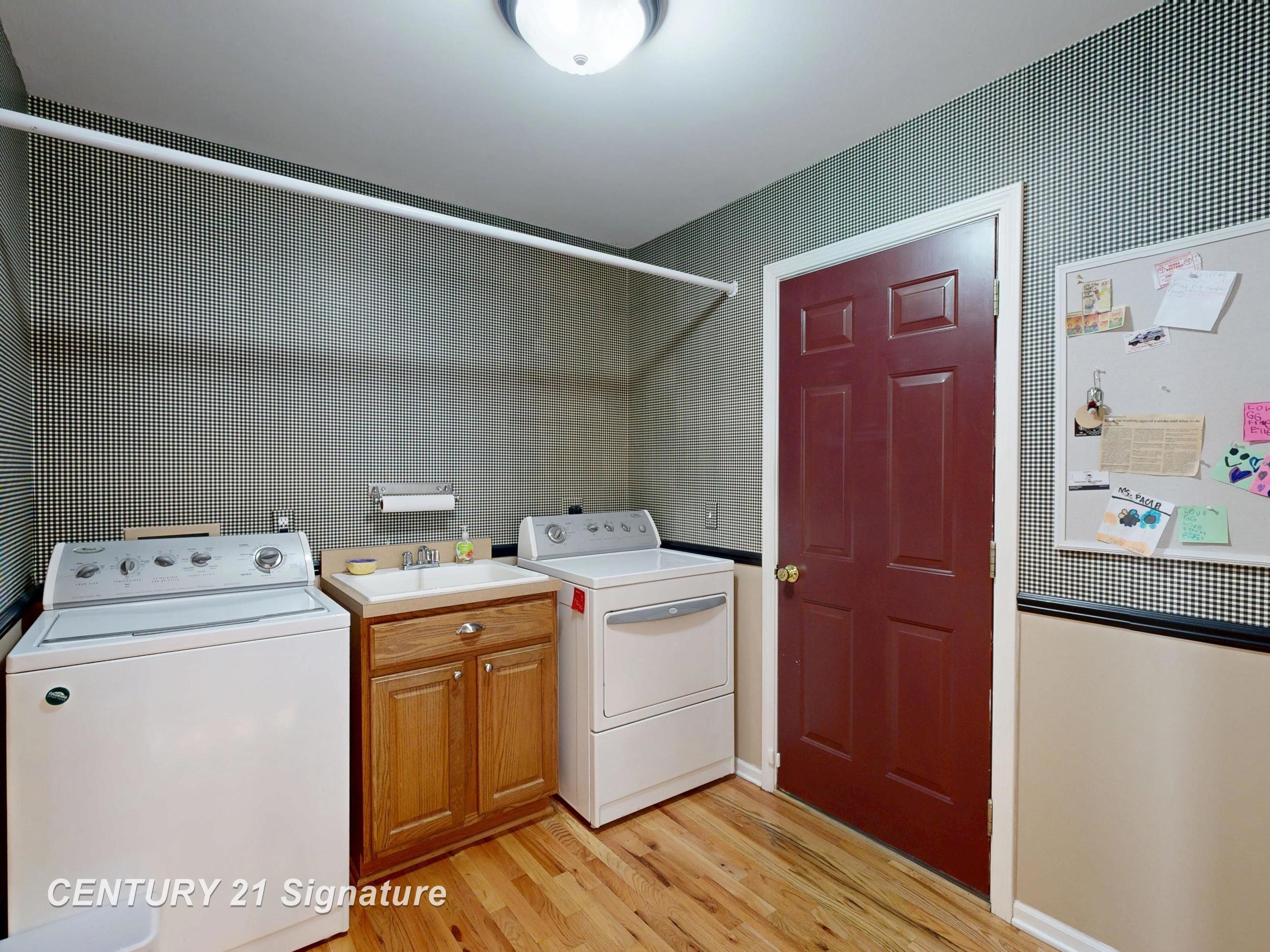 4190 Neal Court, Linden, MI, 48451