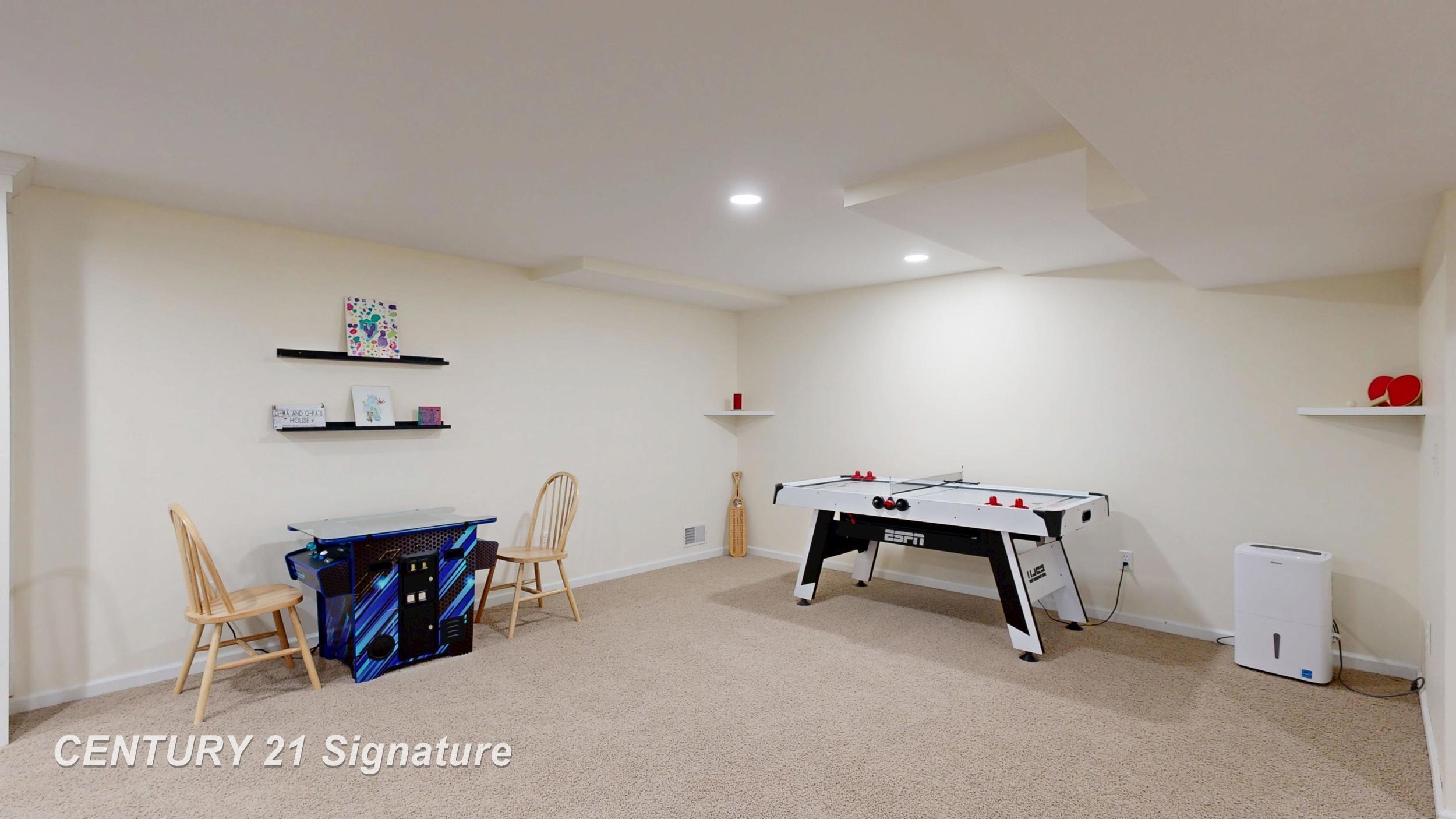 4190 Neal Court, Linden, MI, 48451