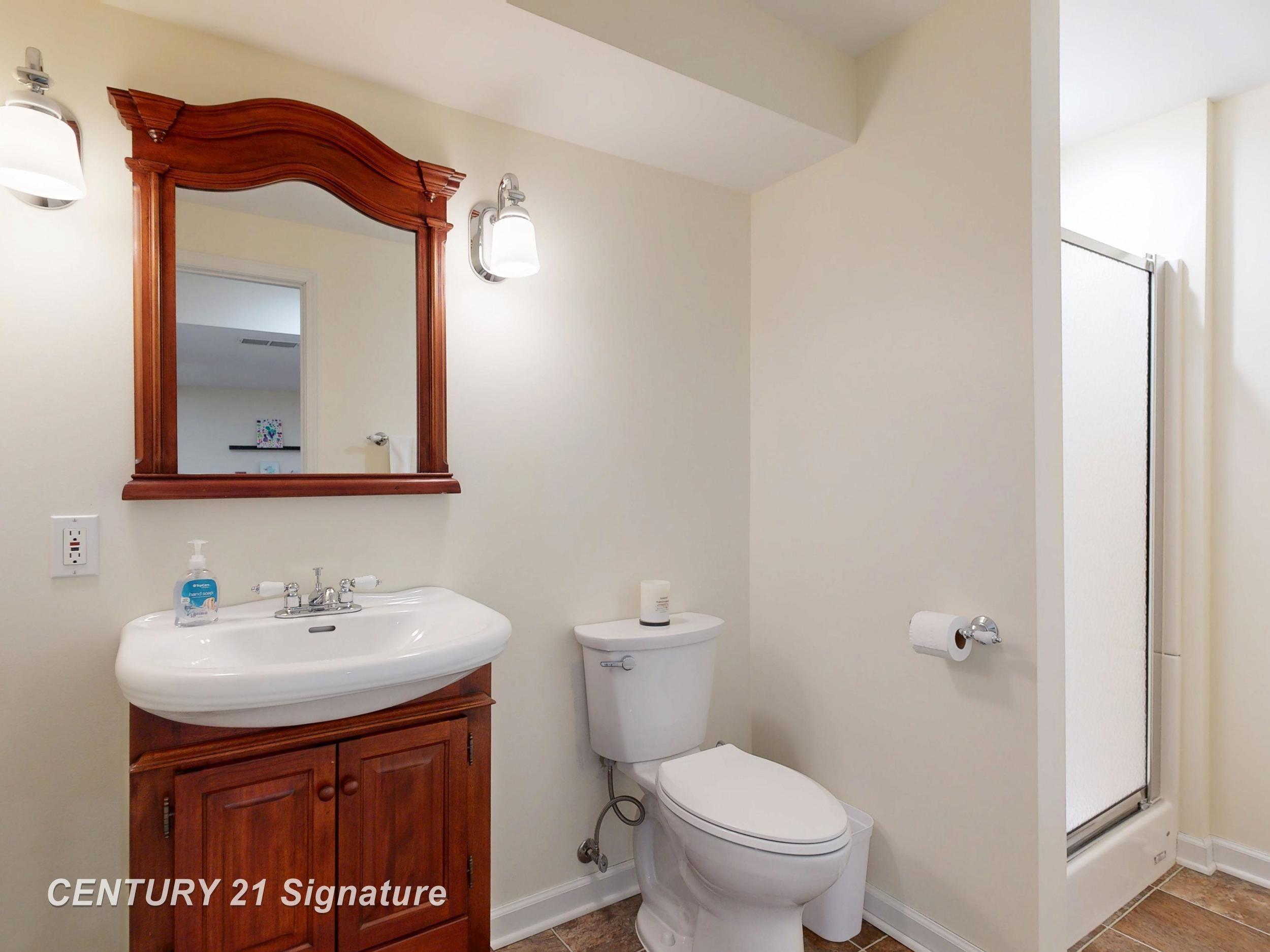 4190 Neal Court, Linden, MI, 48451