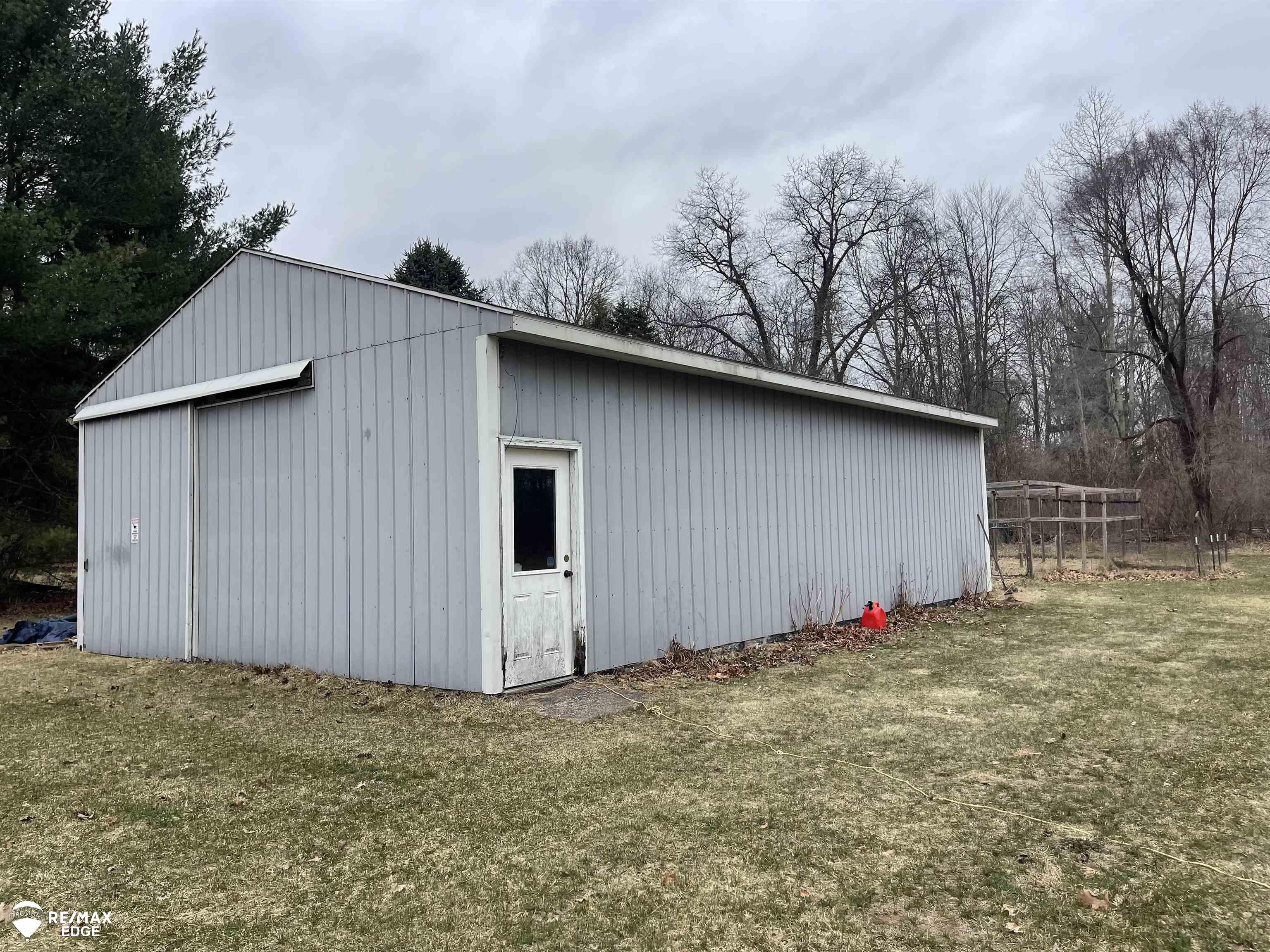 494 W Barnes Lake Road photo 14